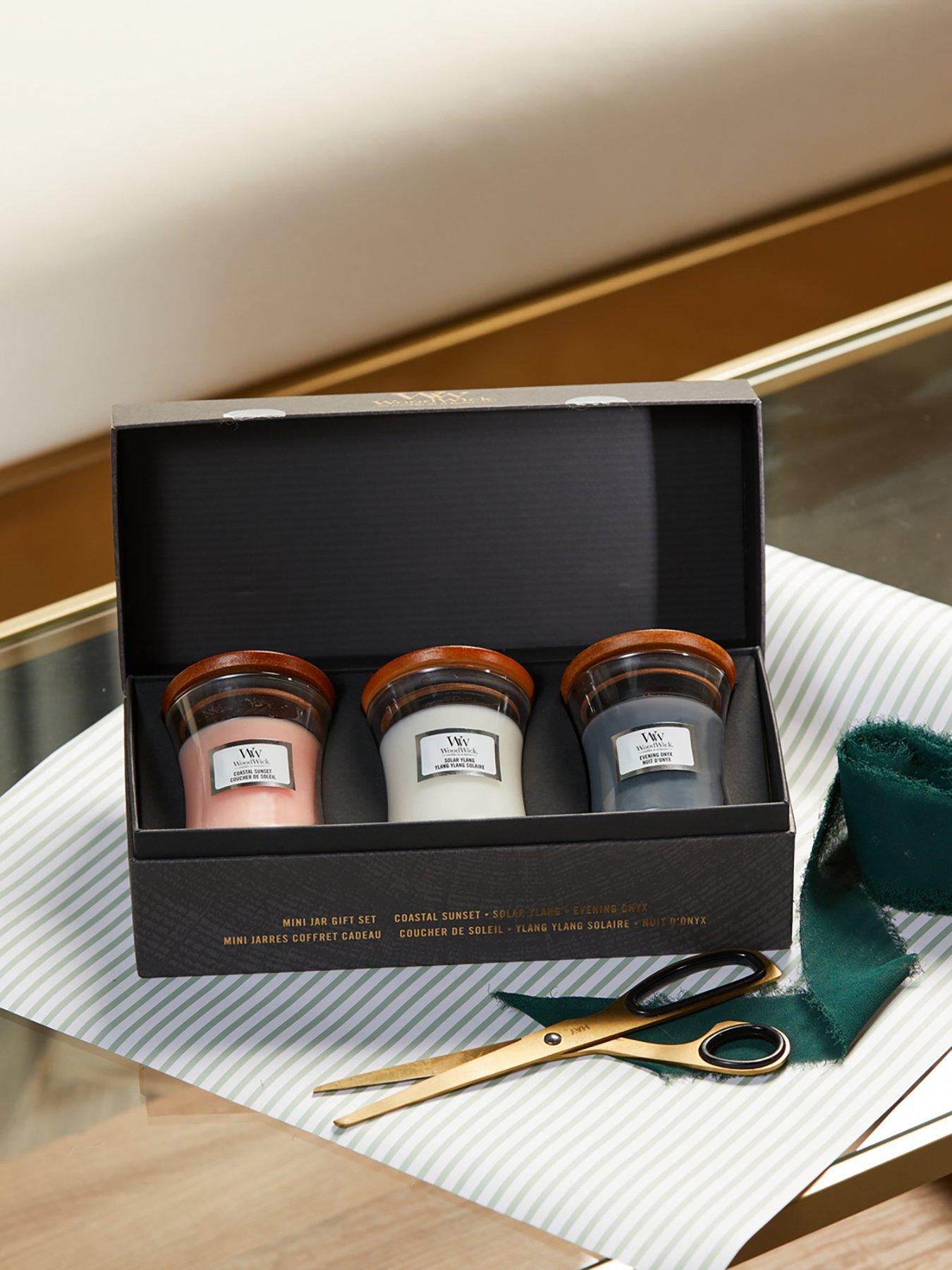 Set of 3 Floral Mini Hourglass Candles Gift Set