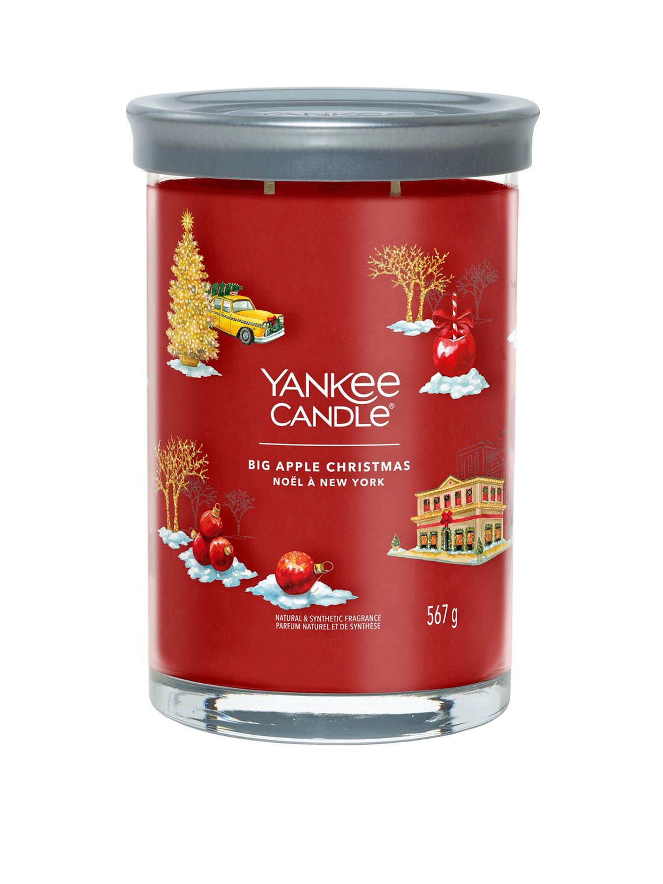 Product photograph of Yankee Candle Signature Collection Large Tumbler Candle Ndash Big Apple Christmas from very.co.uk