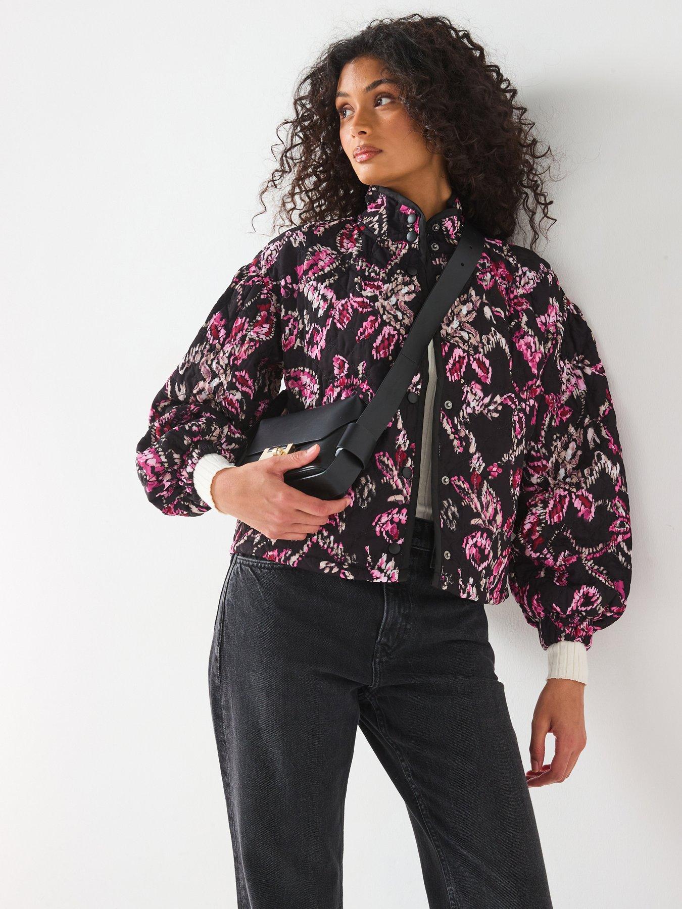 Image 4 of 6 of Vero Moda Lola Quilted Bomber Jacket - Multi