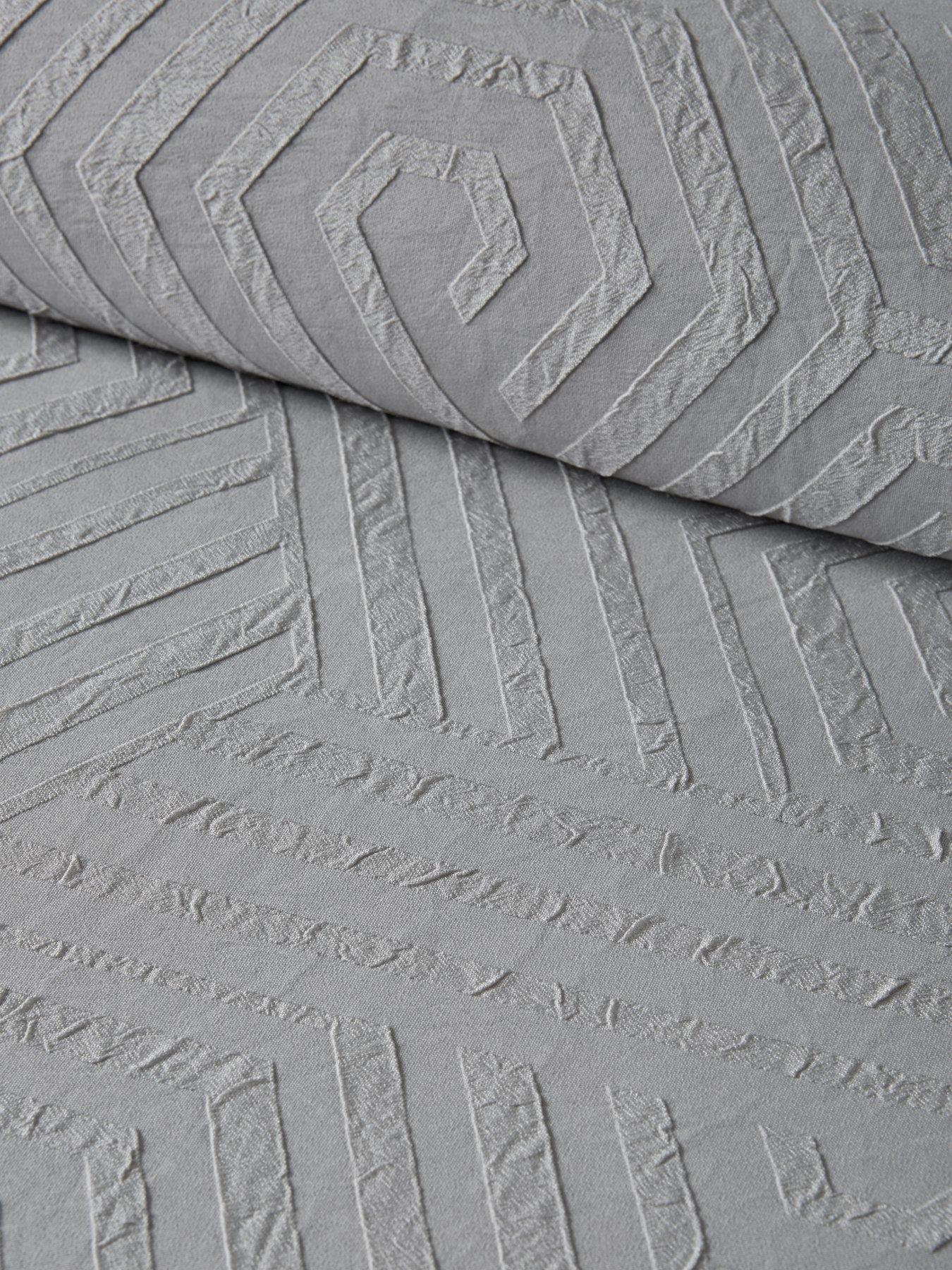 Image 4 of 6 of Very Home Artemis Geo Jacquard Duvet Cover Set