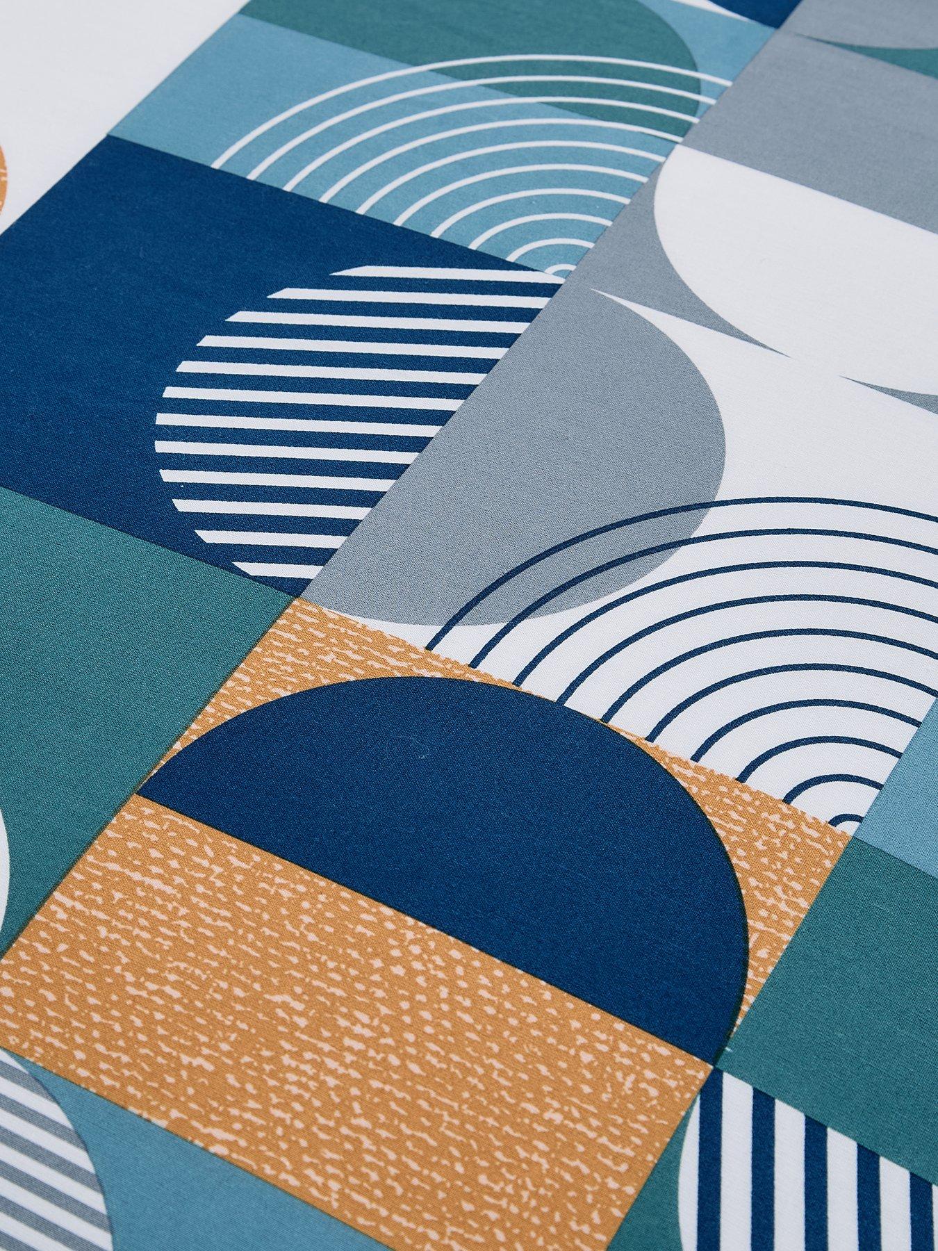 Image 5 of 5 of Everyday Geo Print Duvet Cover Set