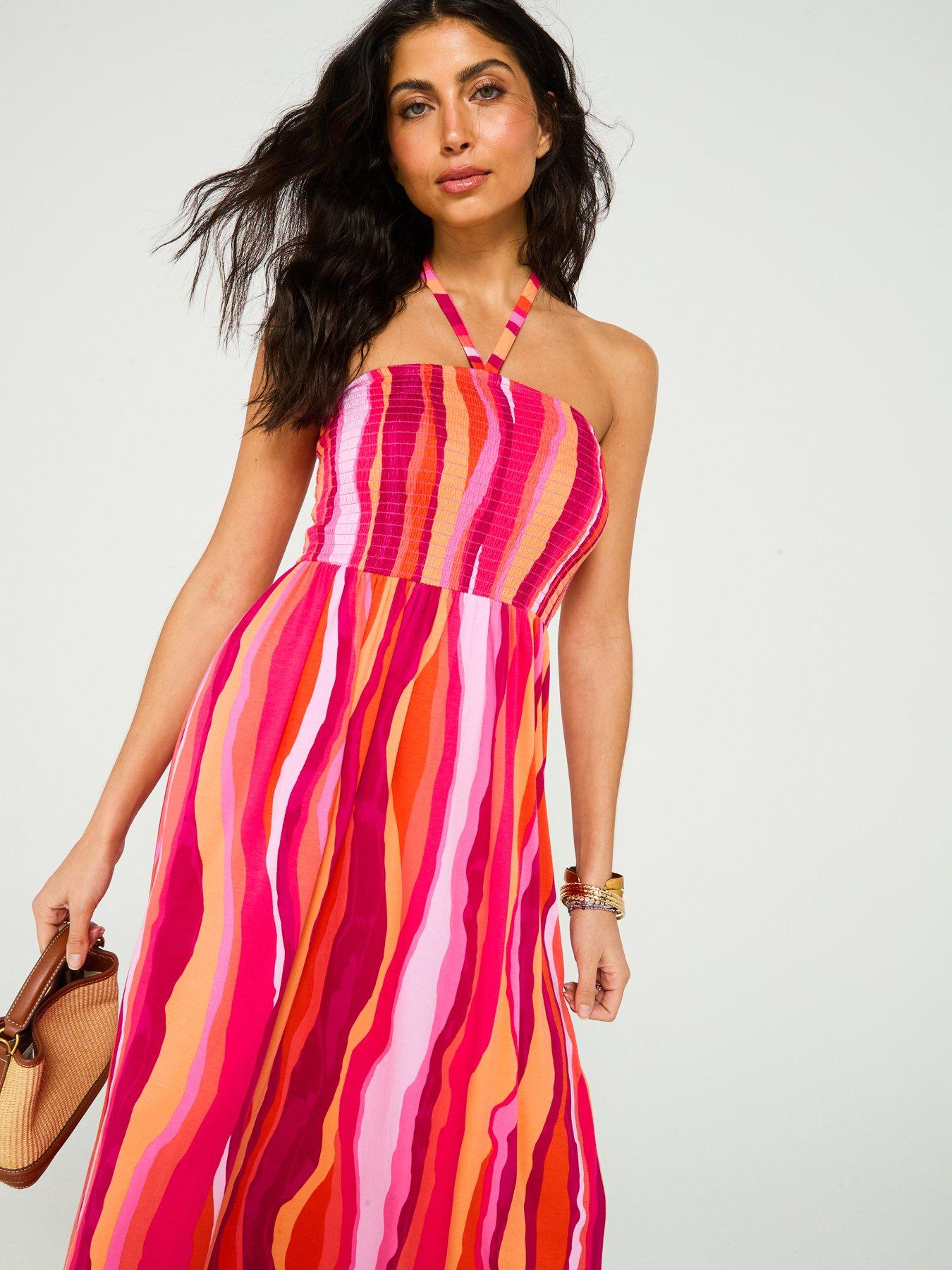 Image 3 of 5 of V by Very Halter Shirred Bandeau Midaxi Dress - Print