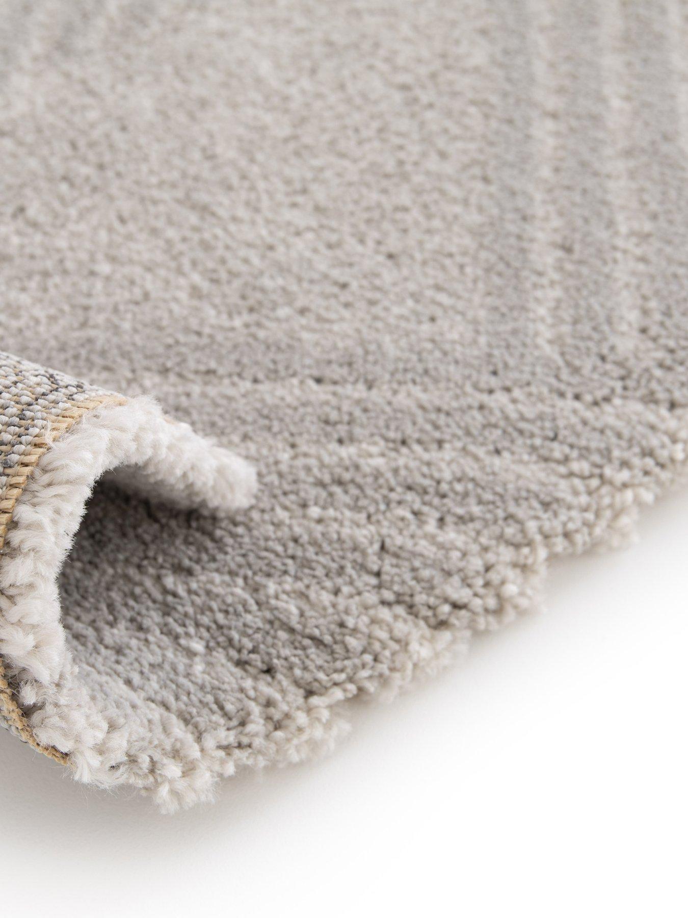 Image 5 of 6 of The Very Collection Sol Deco Rug - Natural