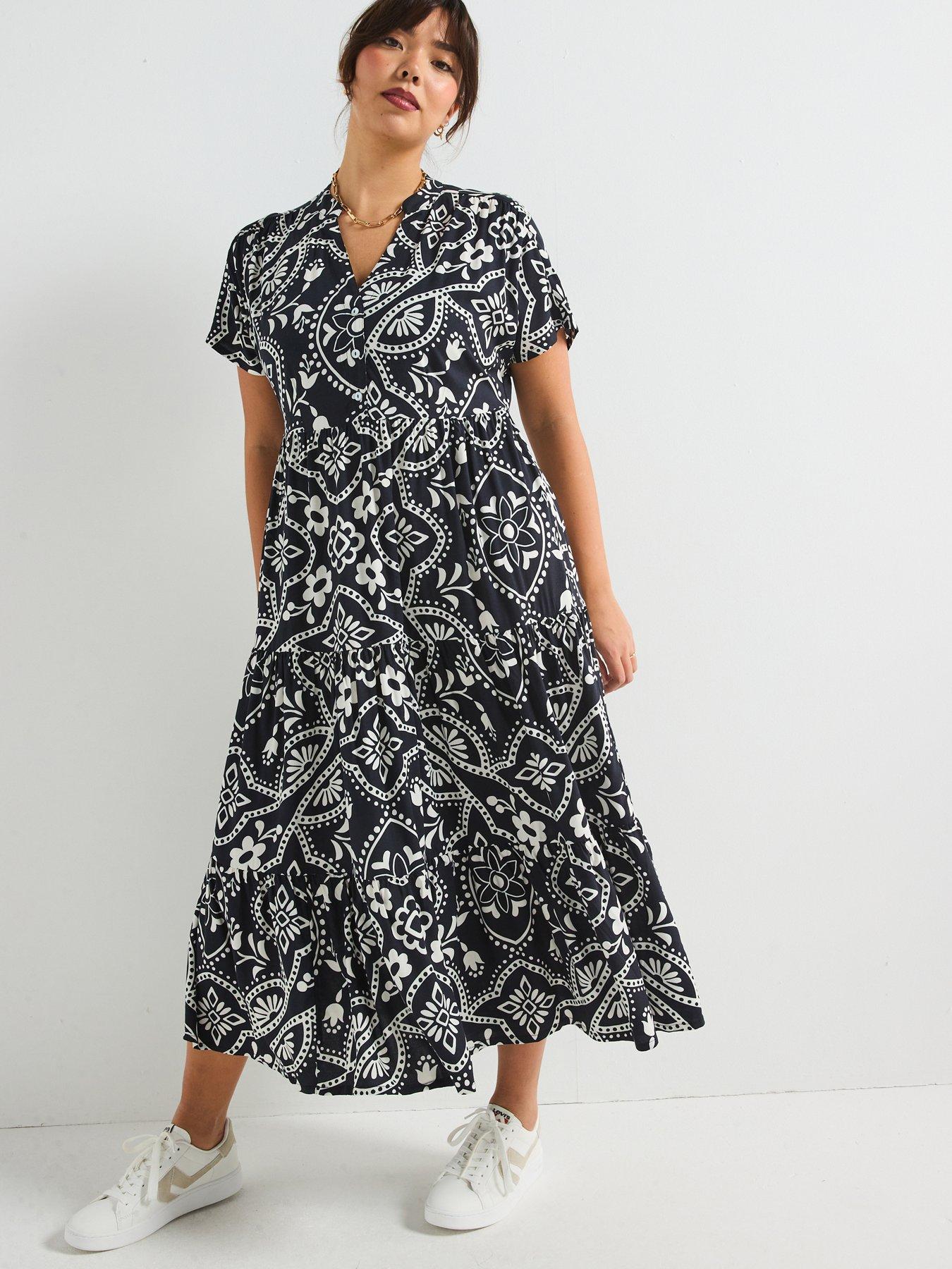 Image 1 of 6 of V by Very Curve Printed Tiered Midaxi Dress - Floral Print