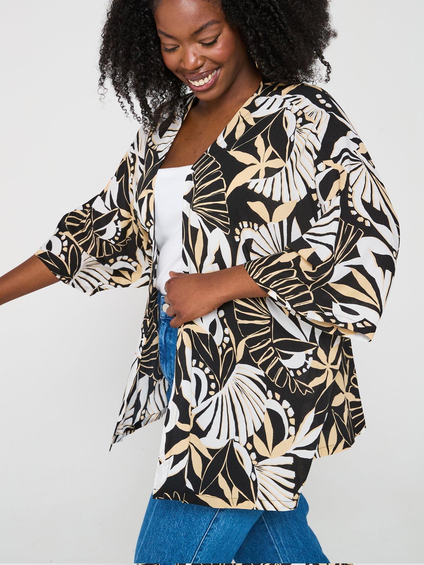 Image 4 of 6 of V by Very Curve Printed Edge To Edge Kimono - Print