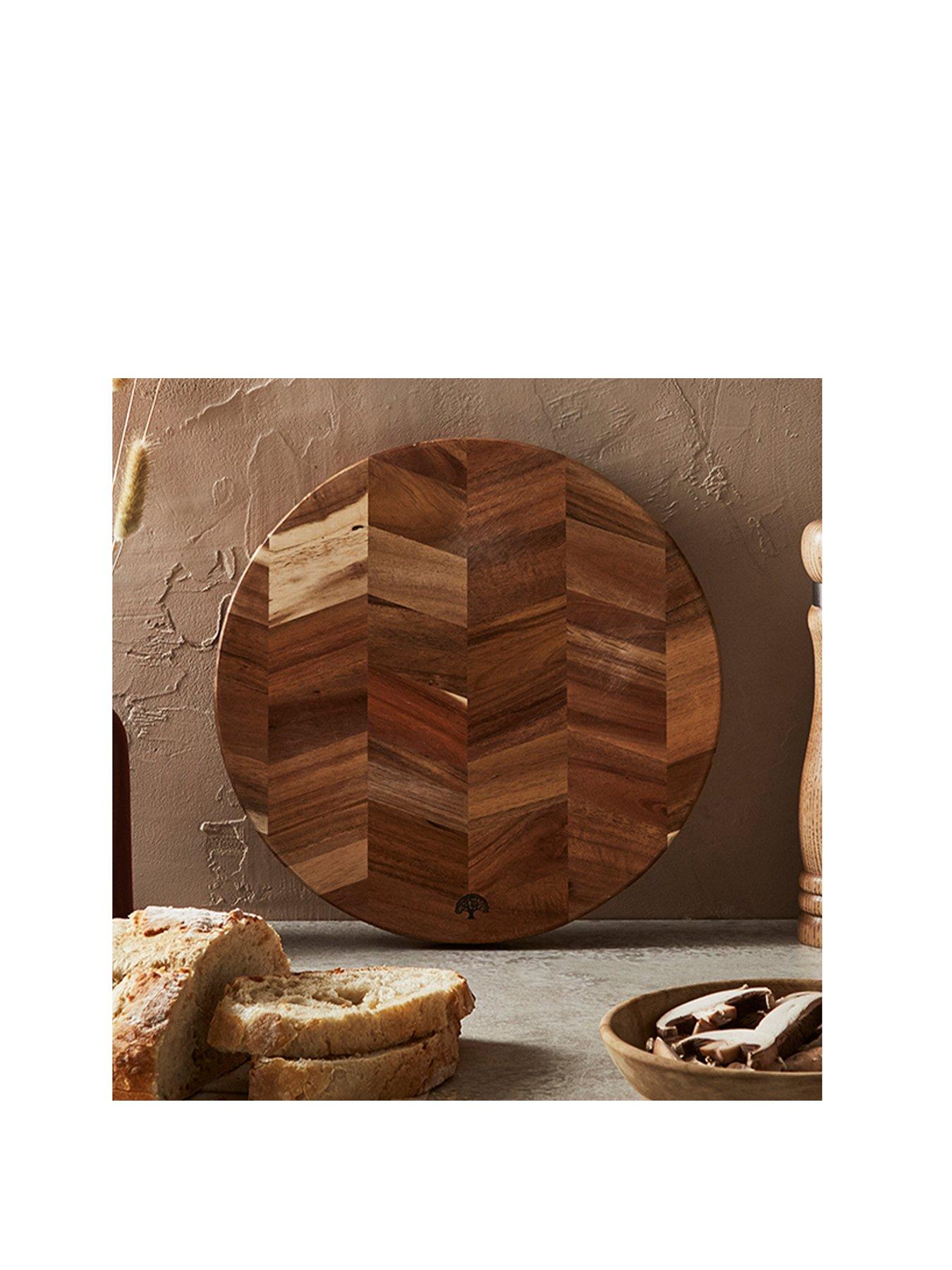 Tower Round Acacia Chopping Board