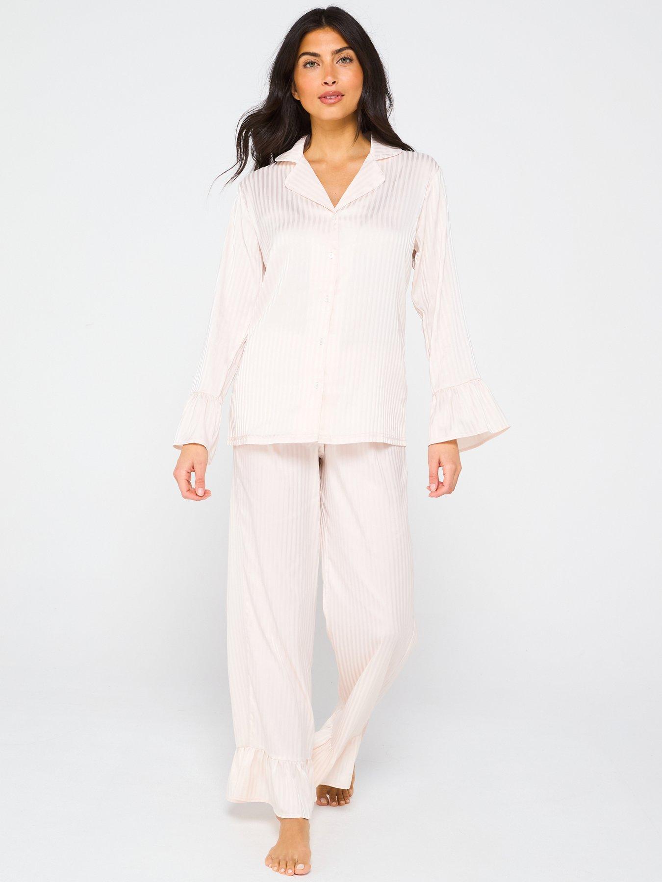undefined Satin Jacquard Revere Set