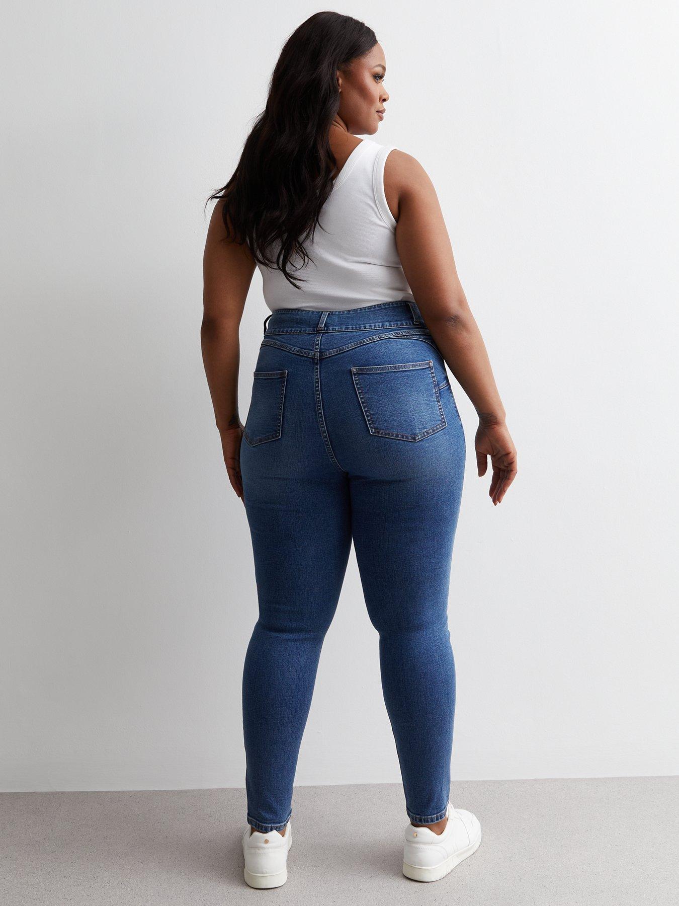 Image 2 of 5 of New Look Curves Lift &amp; Shape High Waist Yazmin Skinny Jeans - Blue