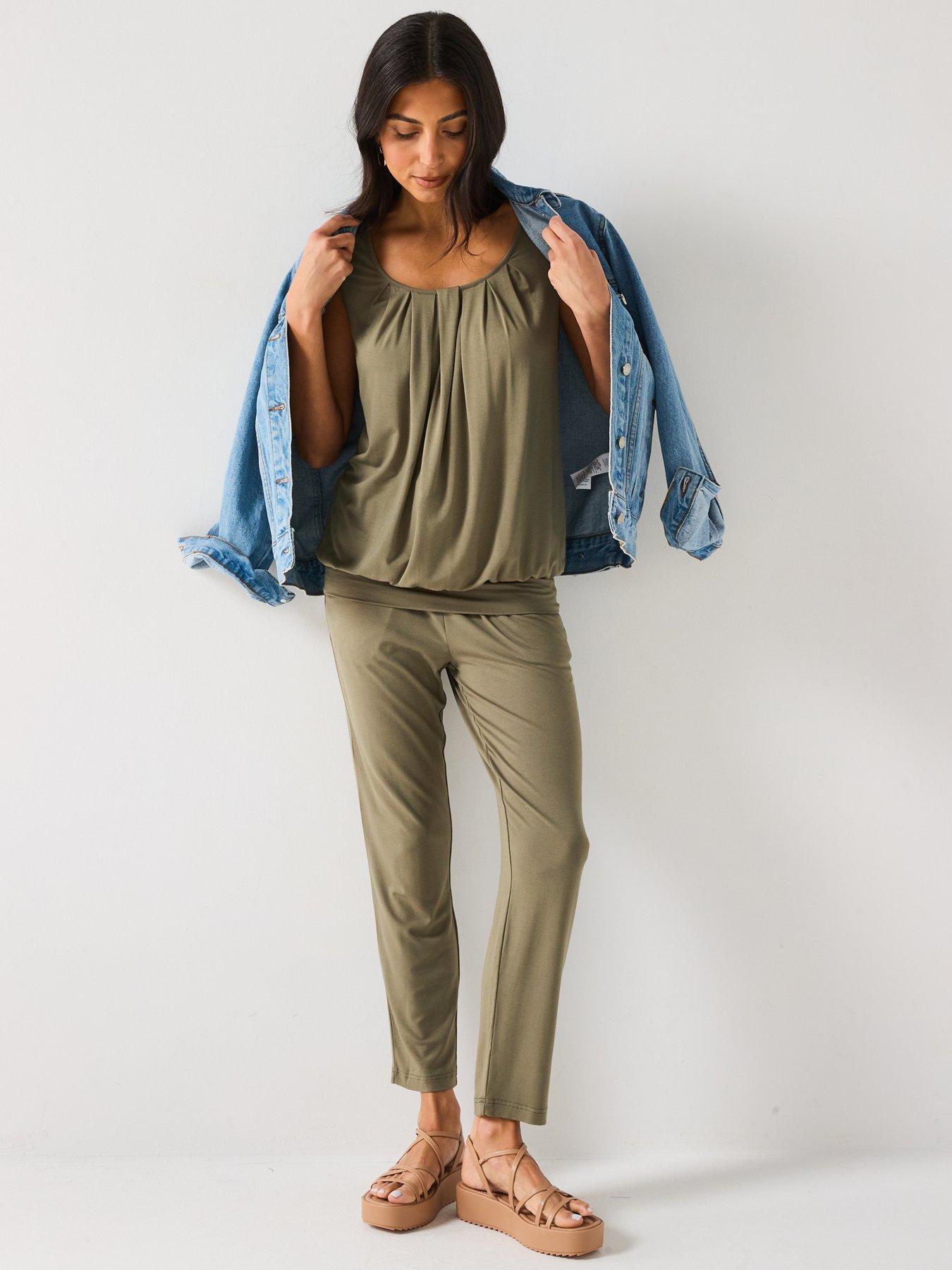 Image 3 of 6 of Everyday Bubble Hem Vest Top