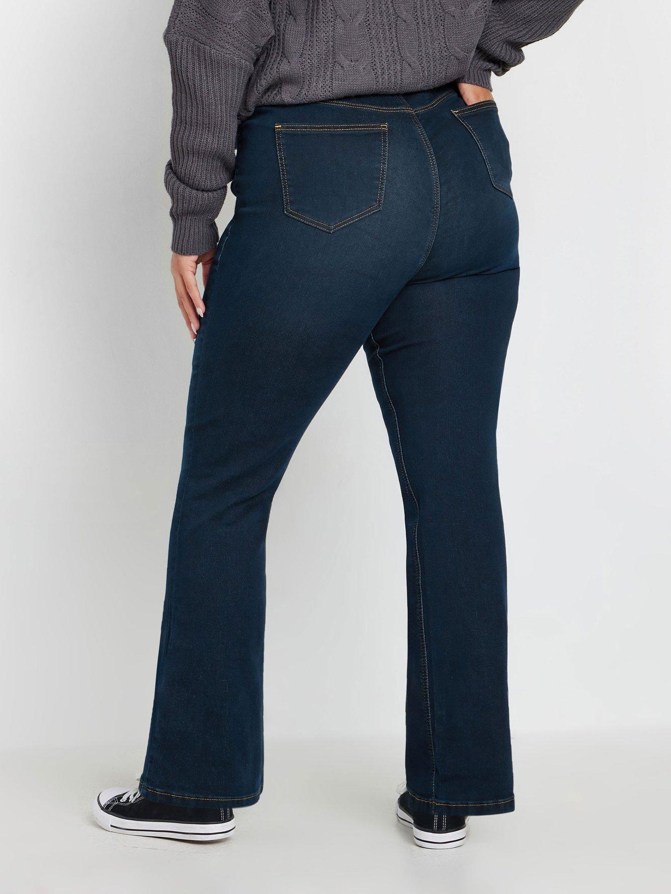Image 2 of 4 of Yours Curve Dark Indigo Isla Bootcut Jeans 32" - Blue