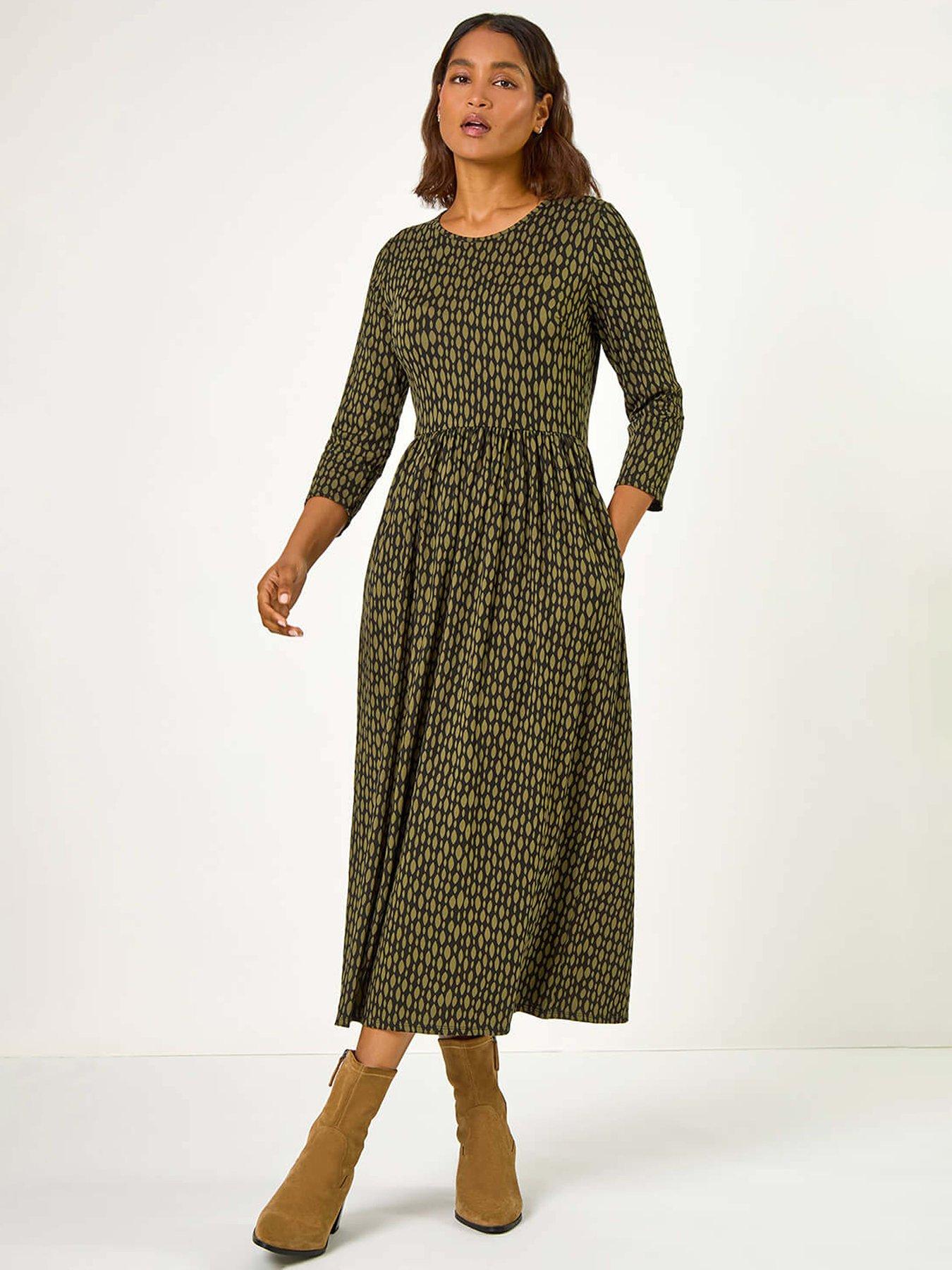 undefined Geometric Pocket Stretch Midi Dress - Khaki