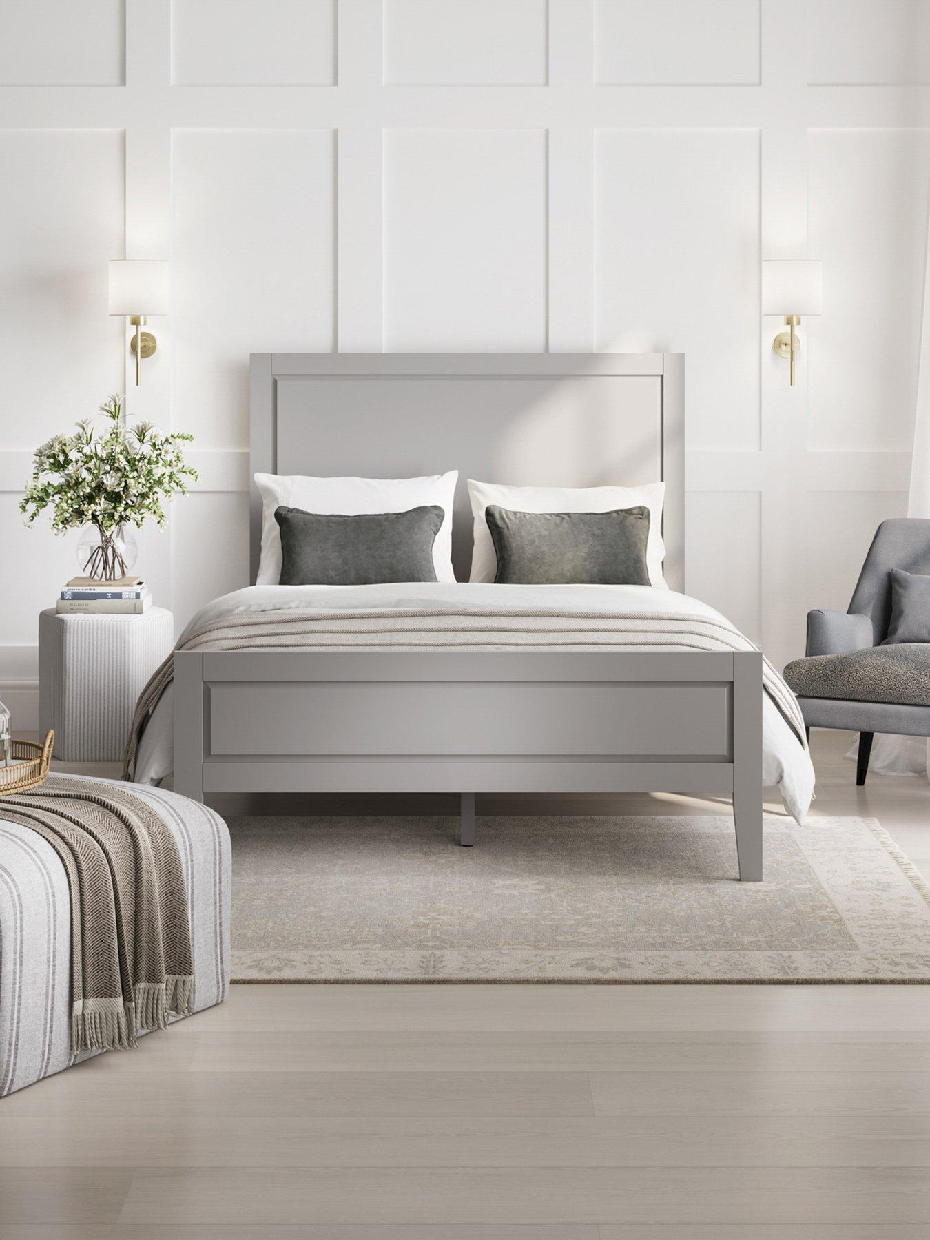 undefined Bay Cement Bed
