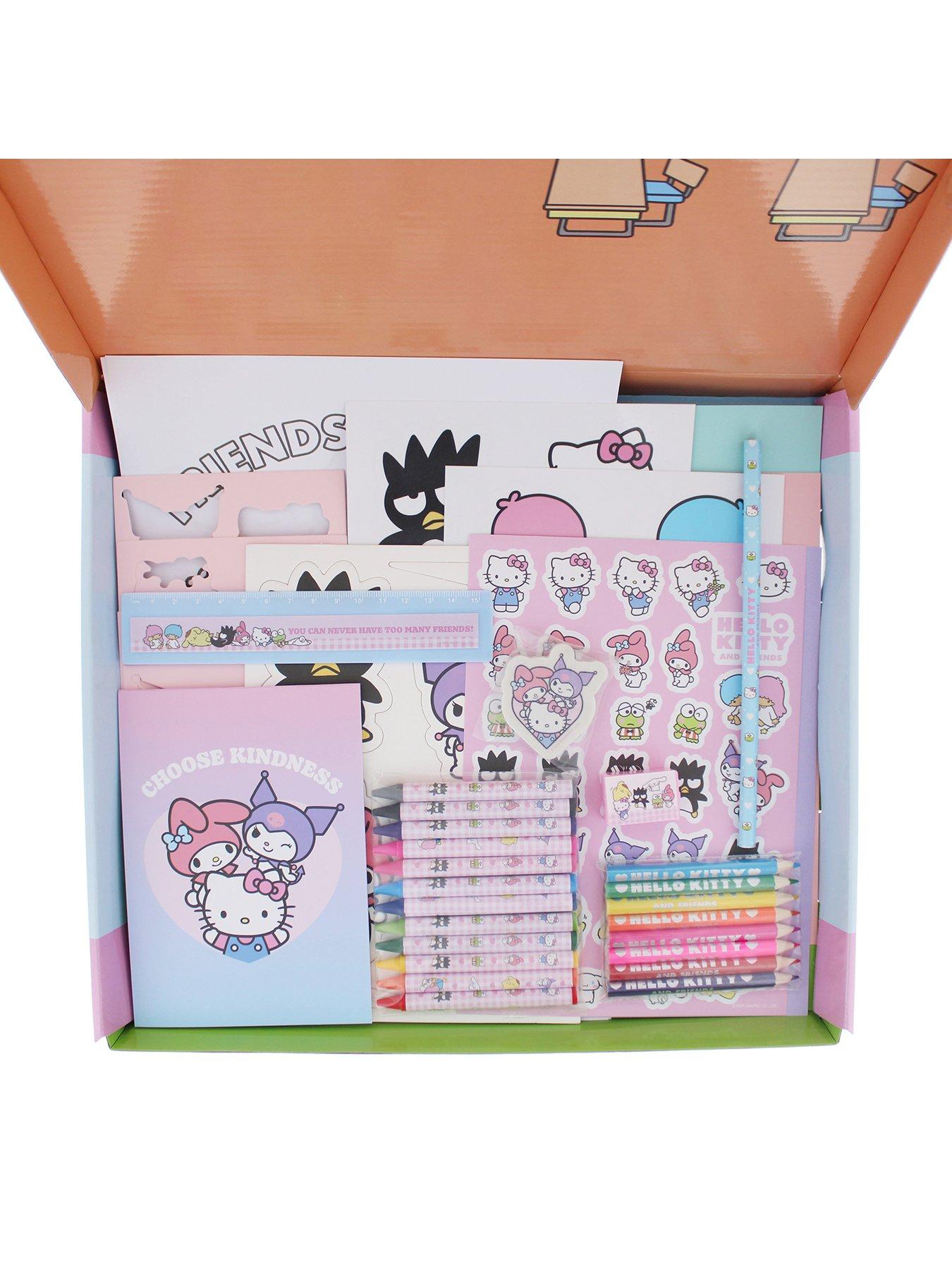 Image 2 of 7 of Hello Kitty Large Art Set