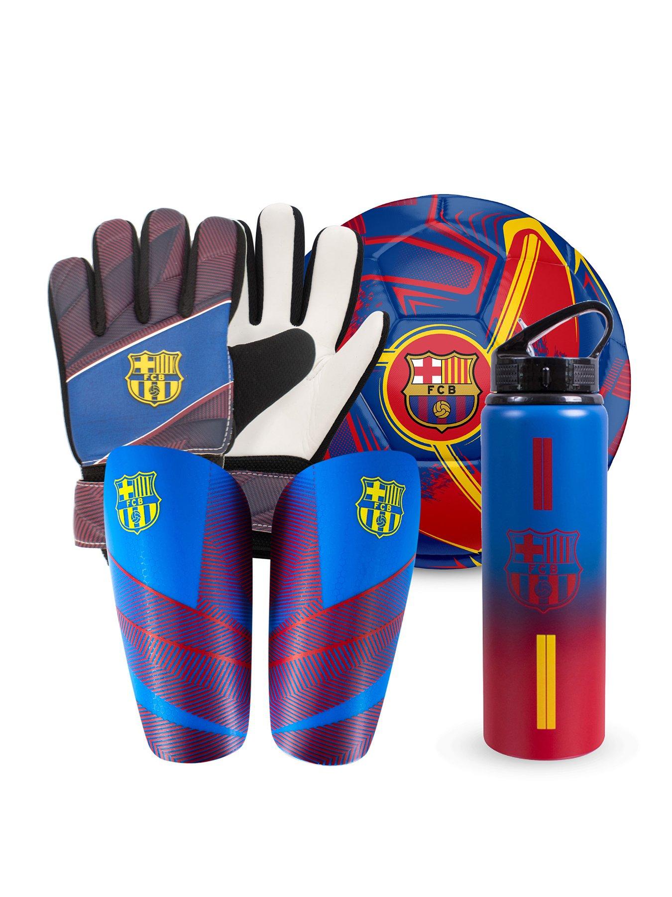 undefined Football Bundle: 750ml Aluminium Bottle, Shin Pads, Goalkeeper Gloves  &  Size 5 Turbine Ball