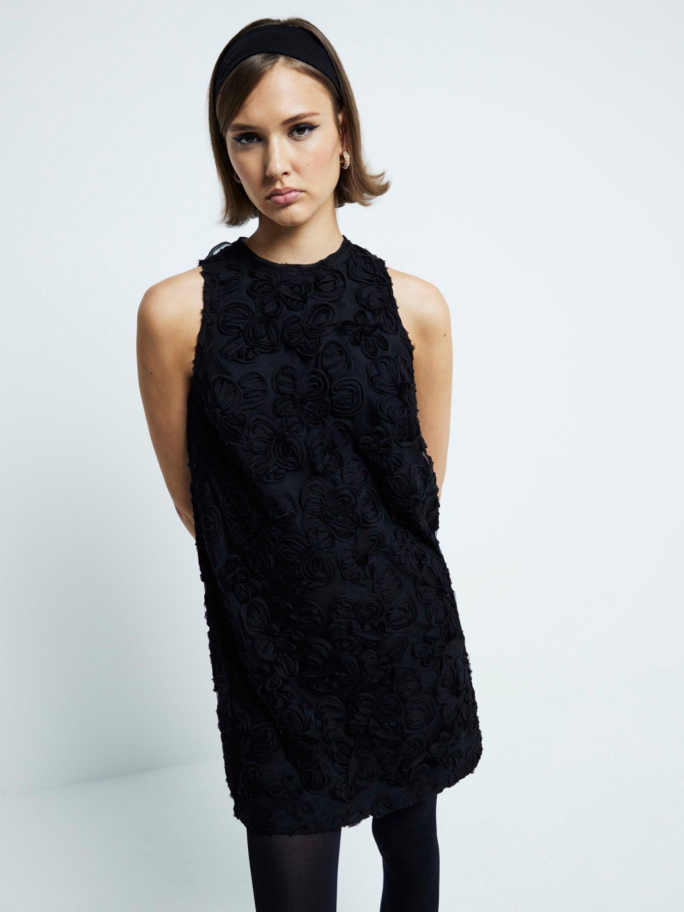 undefined Floral Embroidery Mini Dress - Black