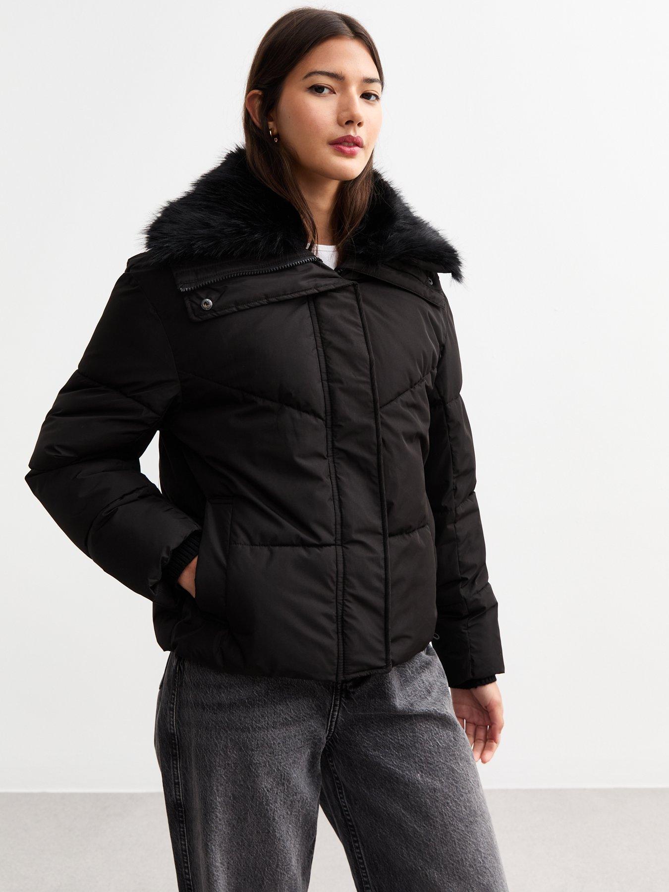 undefined Detachable Faux Fur Collar Padded Jacket - Black
