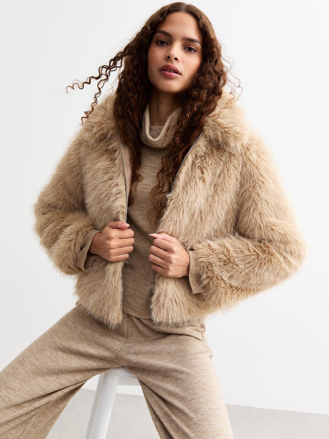 undefined Faux Fur Zipped Jacket - Camel