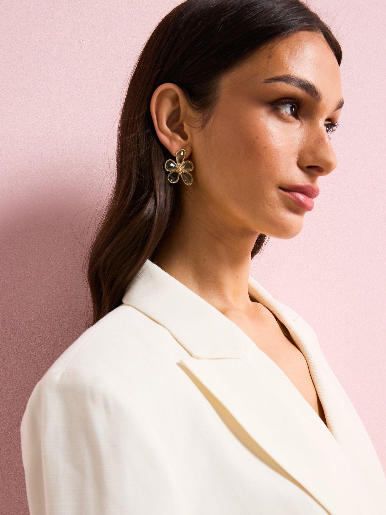 Image 5 of 6 of V by Very Slim Blazer -&nbsp;Cream