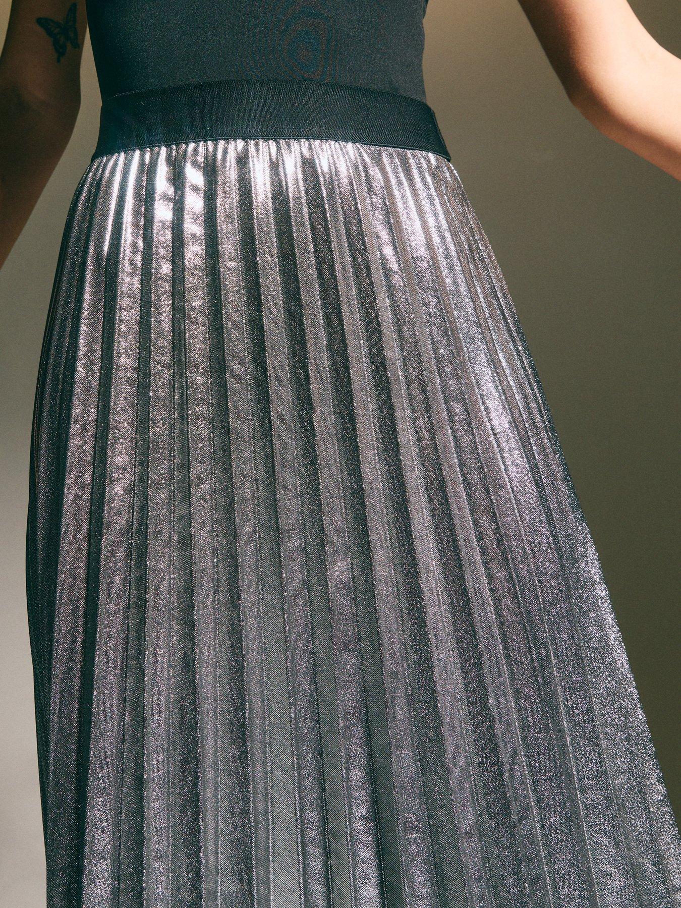 Pleated silver sequin skirt hotsell