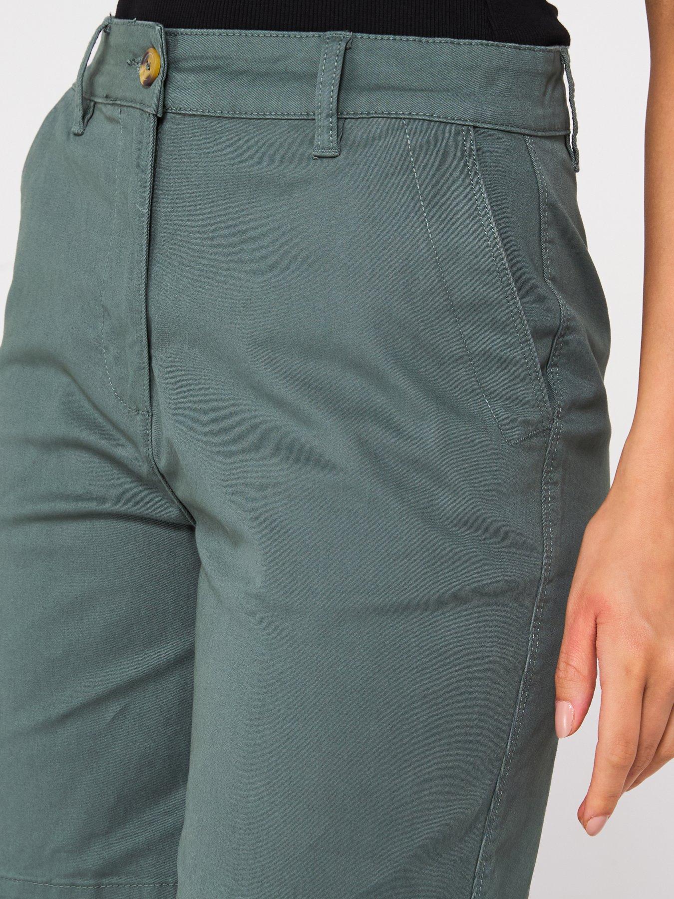 Image 4 of 6 of V by Very Relaxed Chino Shorts - Khaki