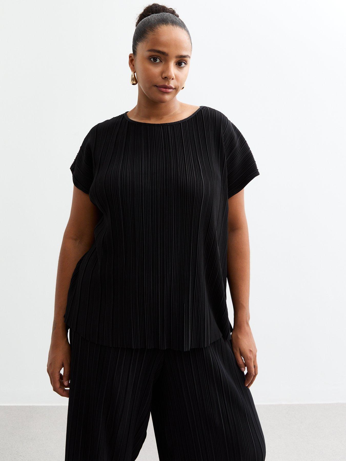 undefined Plisse T-Shirt - Black