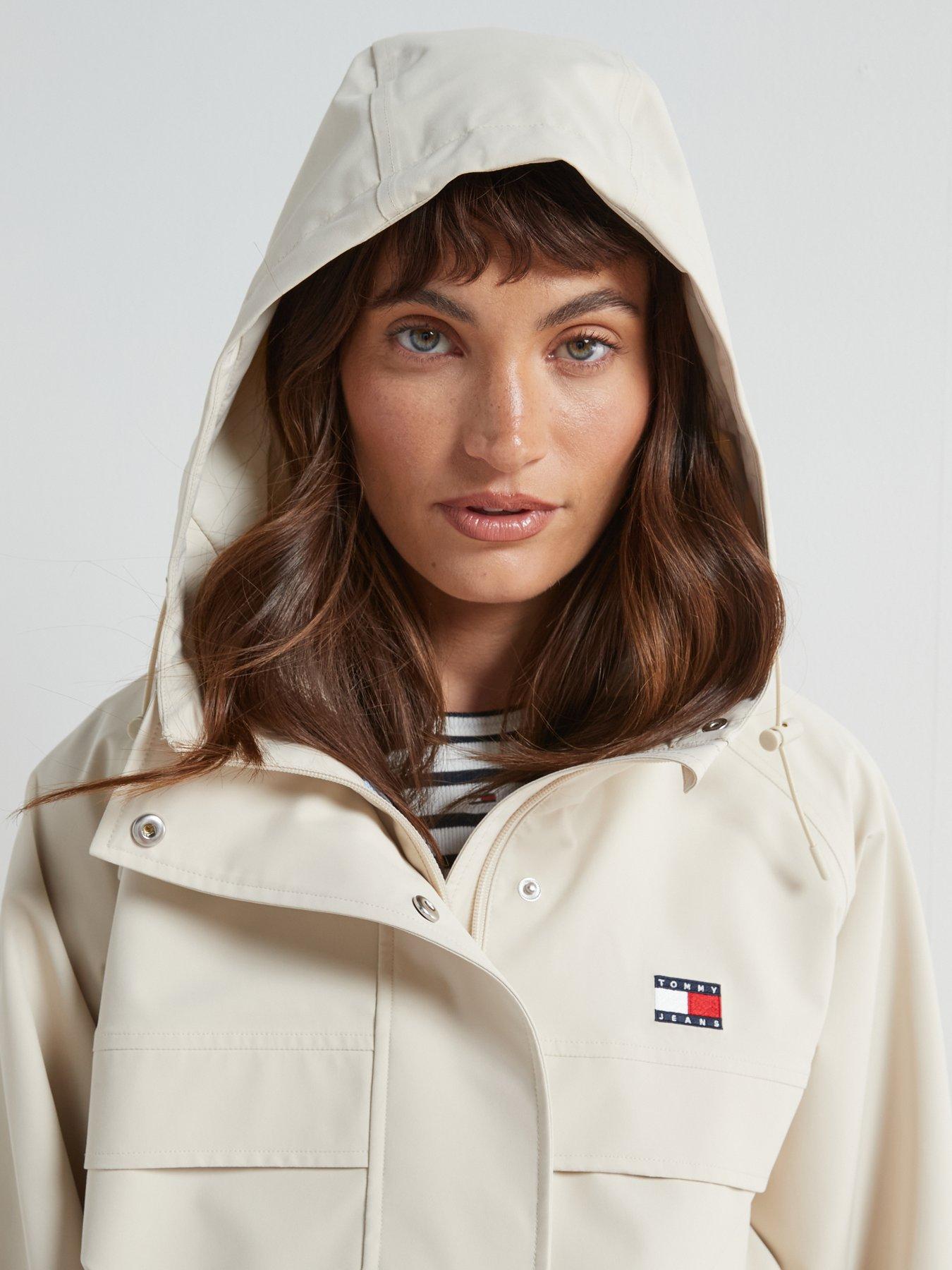 Image 4 of 6 of Tommy Jeans Logo Technical Jacket - Beige