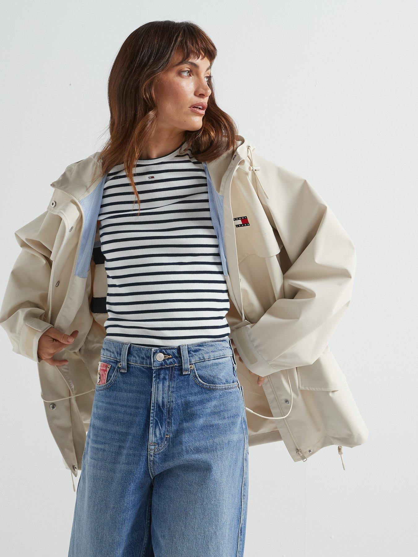 Image 5 of 6 of Tommy Jeans Logo Technical Jacket - Beige