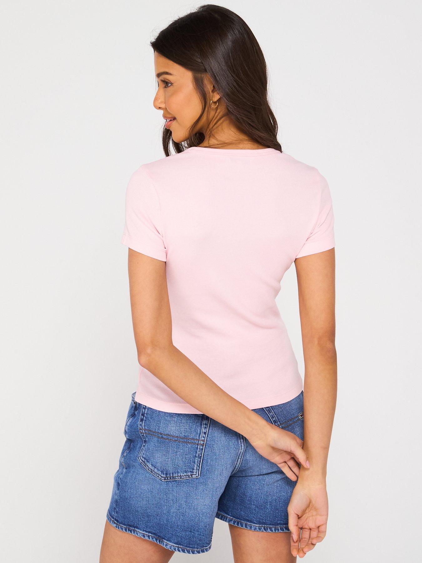 Image 2 of 5 of Tommy Jeans Badge Logo Slim Fit T-Shirt - Pink