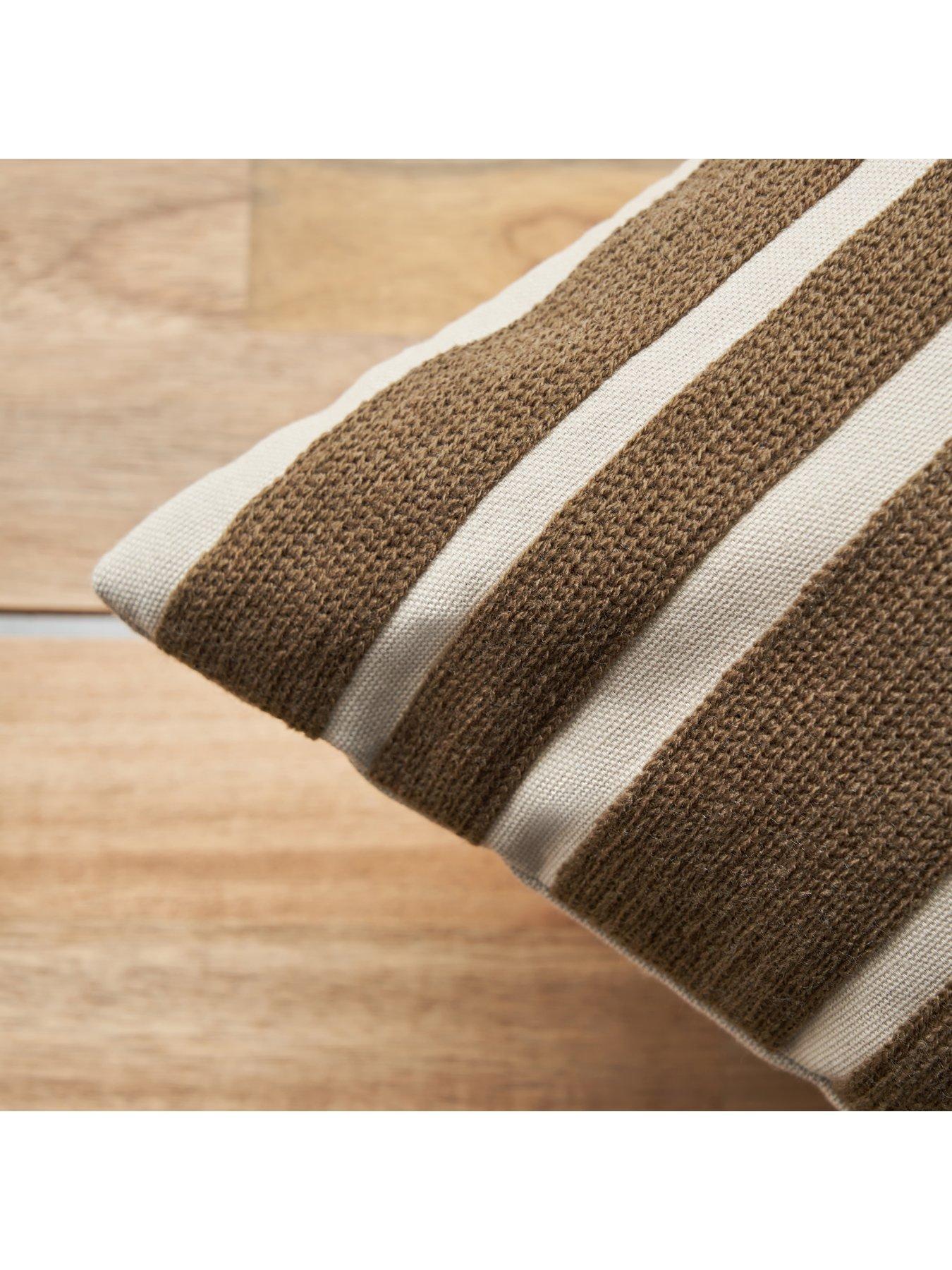 Image 4 of 6 of The Very Collection Geo Woven Cushion - Brown
