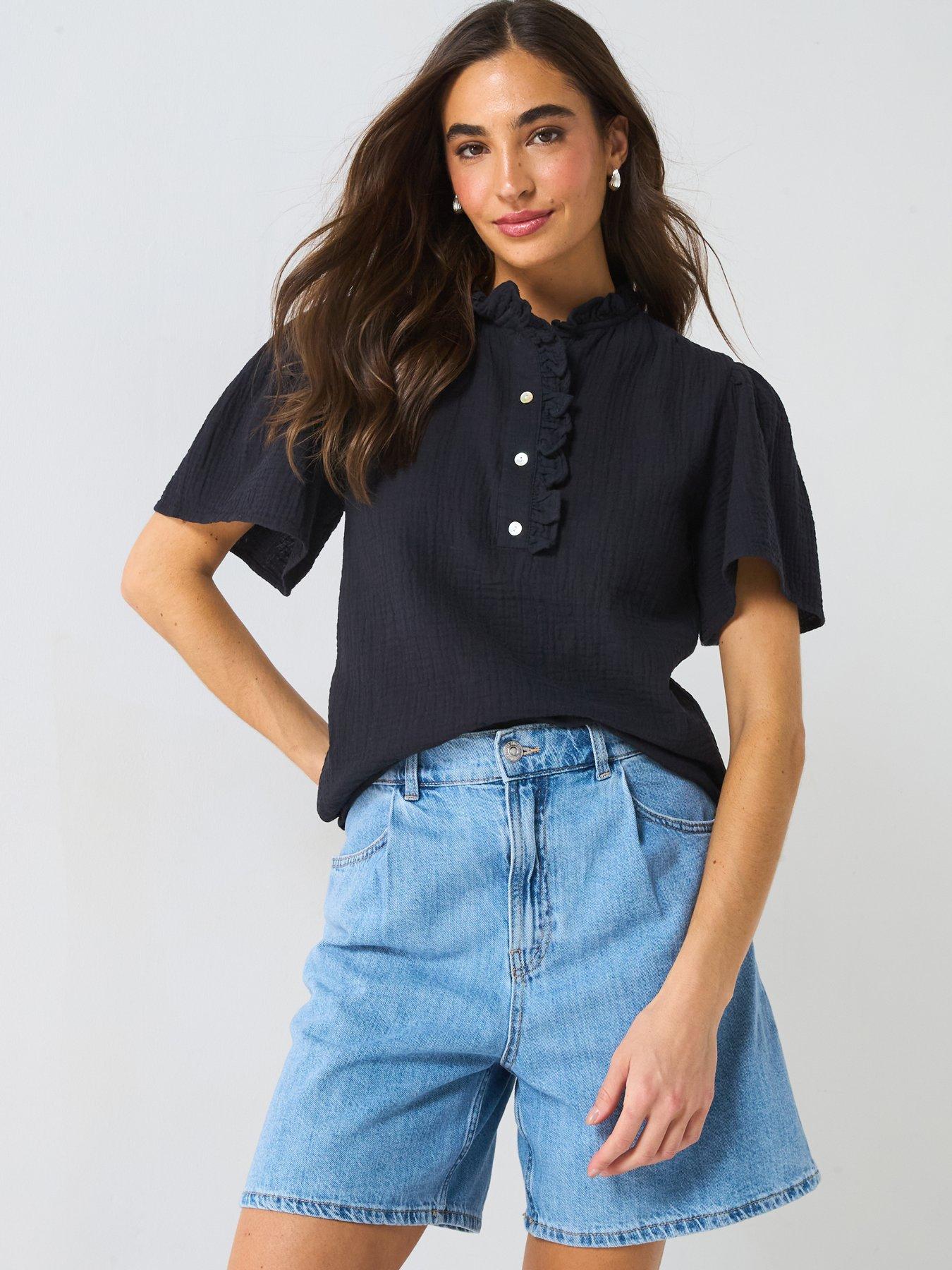 undefined Crinkle Frill Short Sleeve Blouse - Black