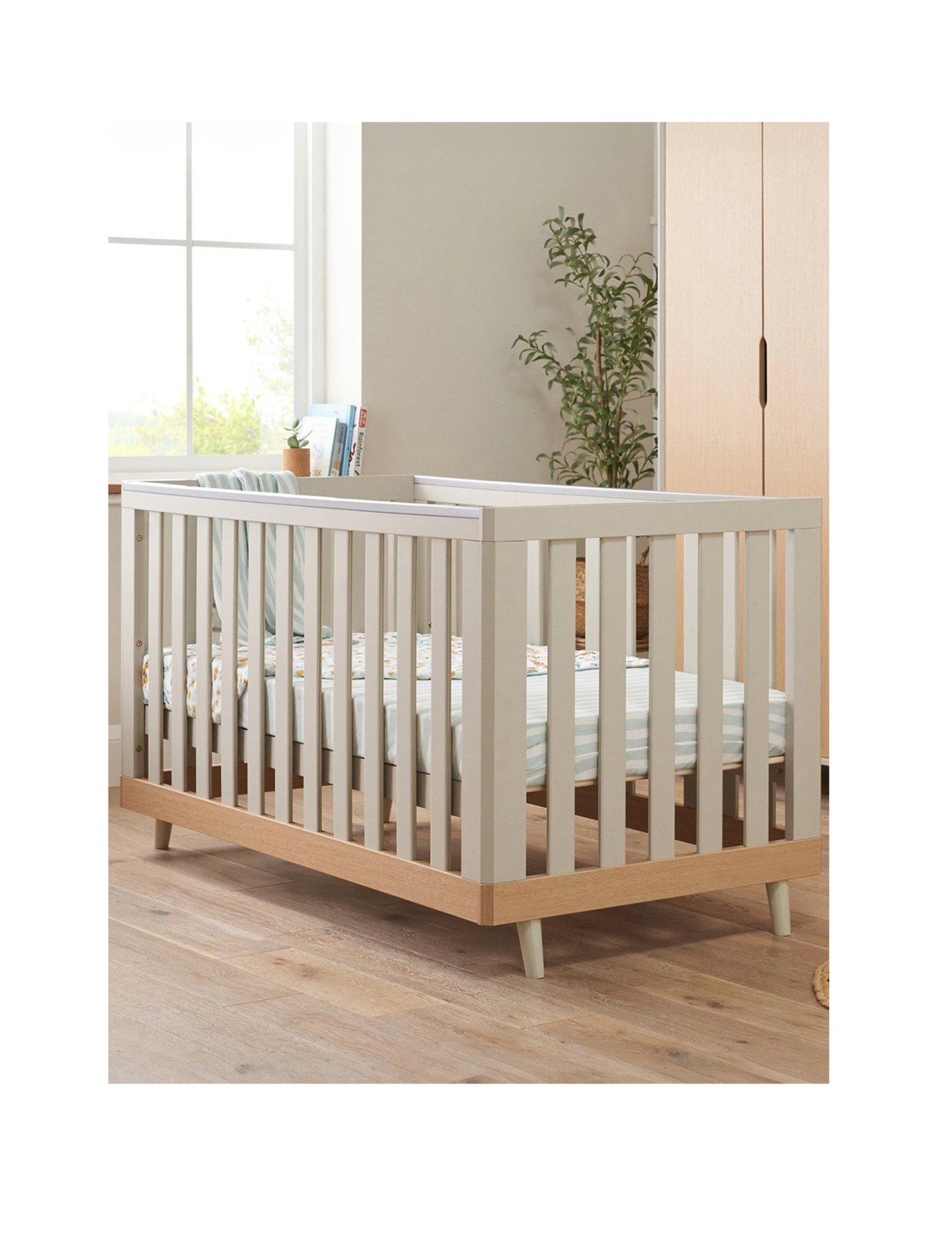 Tutti Bambini Hygge 2pc Room Set Light Oak/White Sand inc
