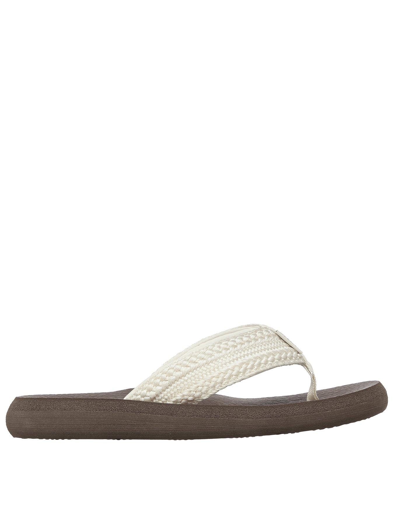 undefined Asana Hidden Valley Yoga Foam Sandal - Beige