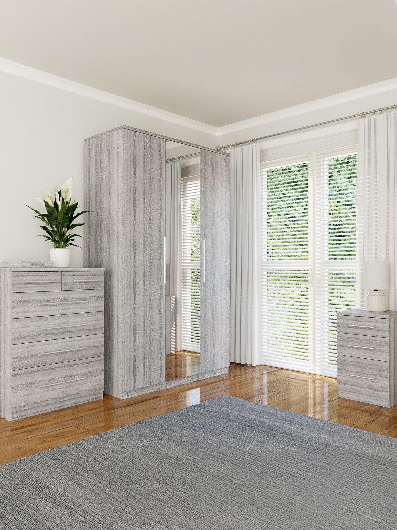 undefined Prague 3 Piece Bedroom Furniture Set - 3 Door Mirrored Wardrobe, 4 + 2 Drawer Chest and 3 Drawer Bedside Table - FSC® Certified