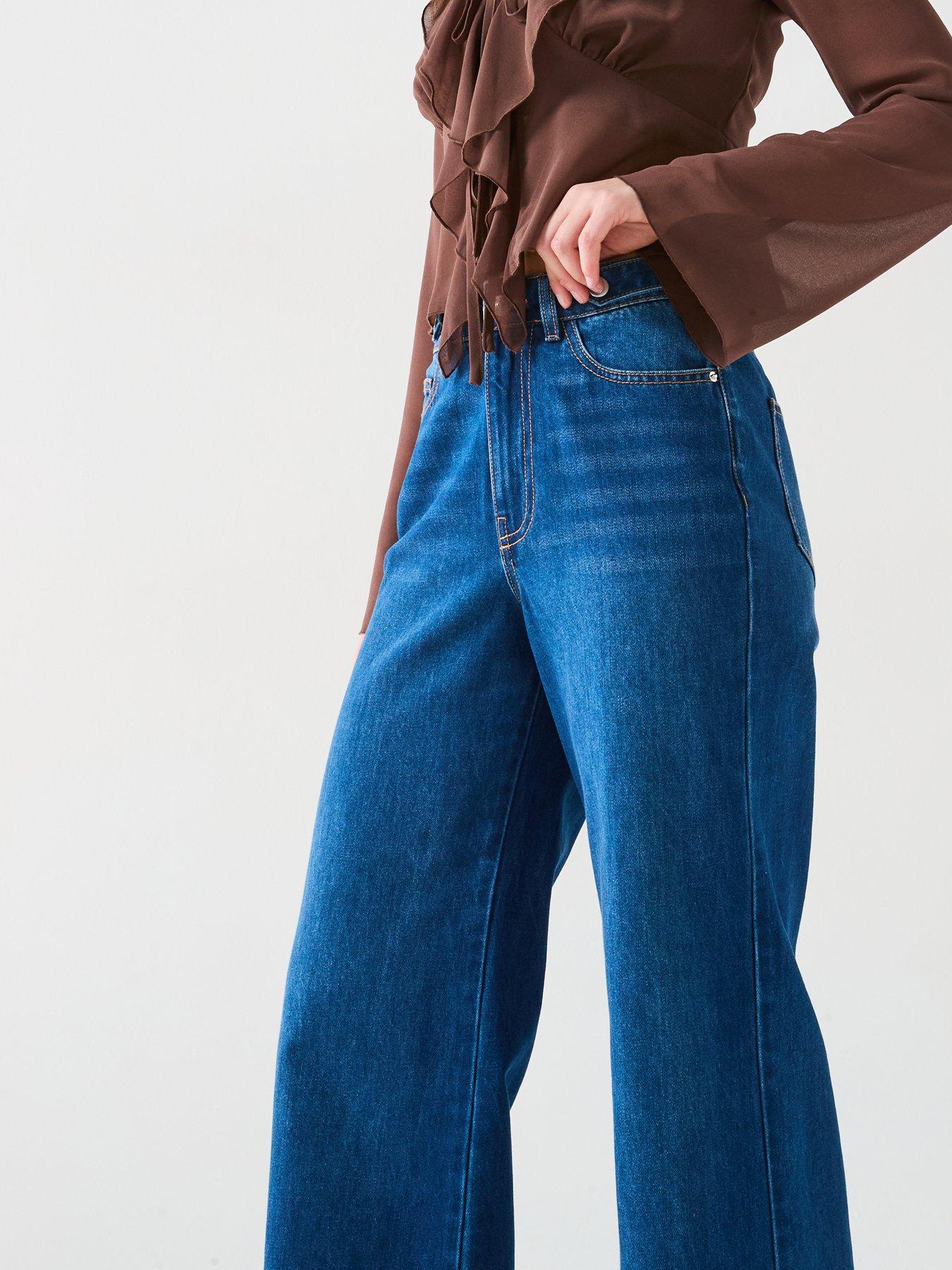 Image 4 of 6 of The Very Collection Supersoft Wide Leg Jeans - Dark Wash