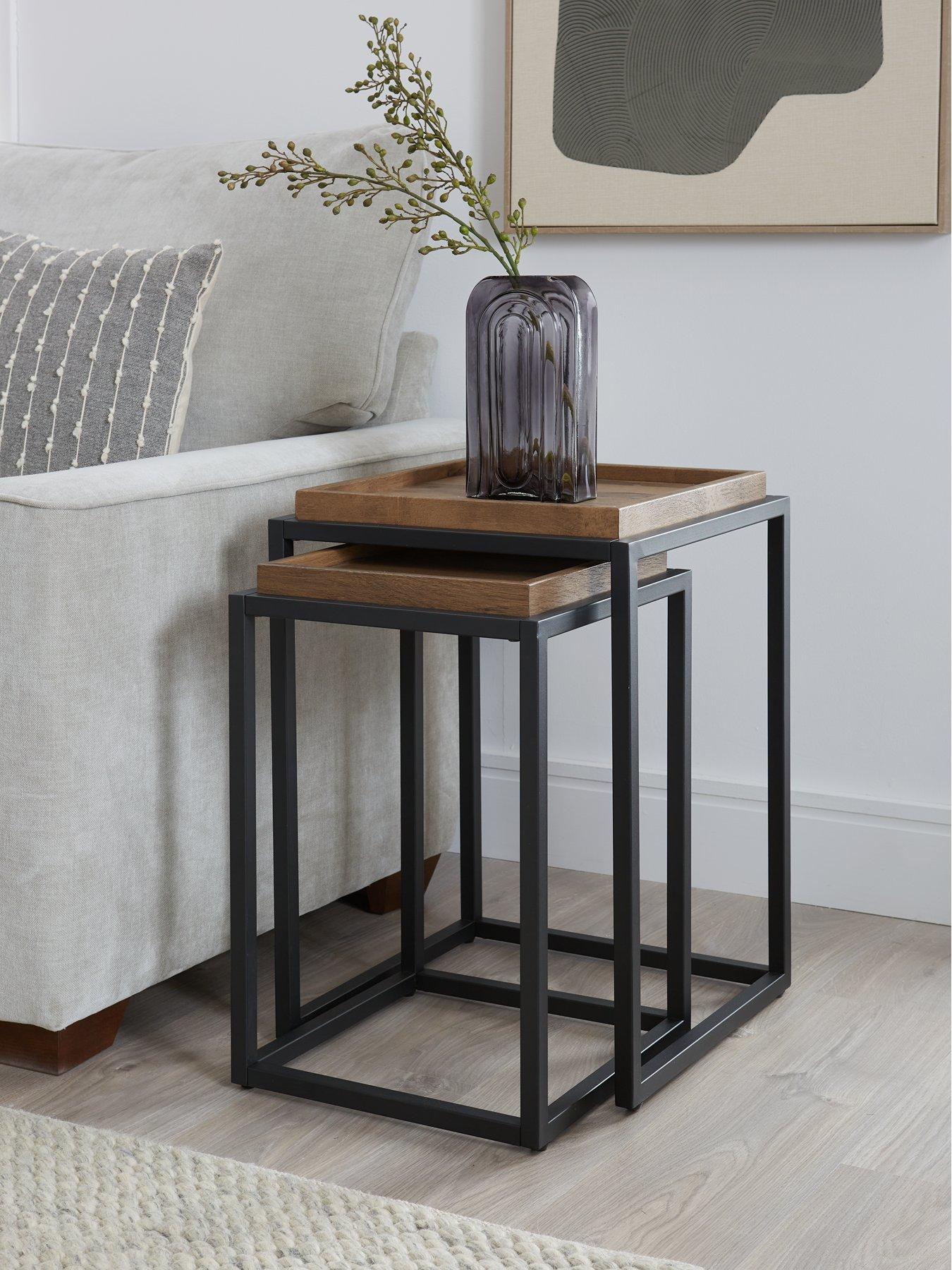 undefined Harlem Square Nest of 2 Tables - Mid Oak - FSC® Certified