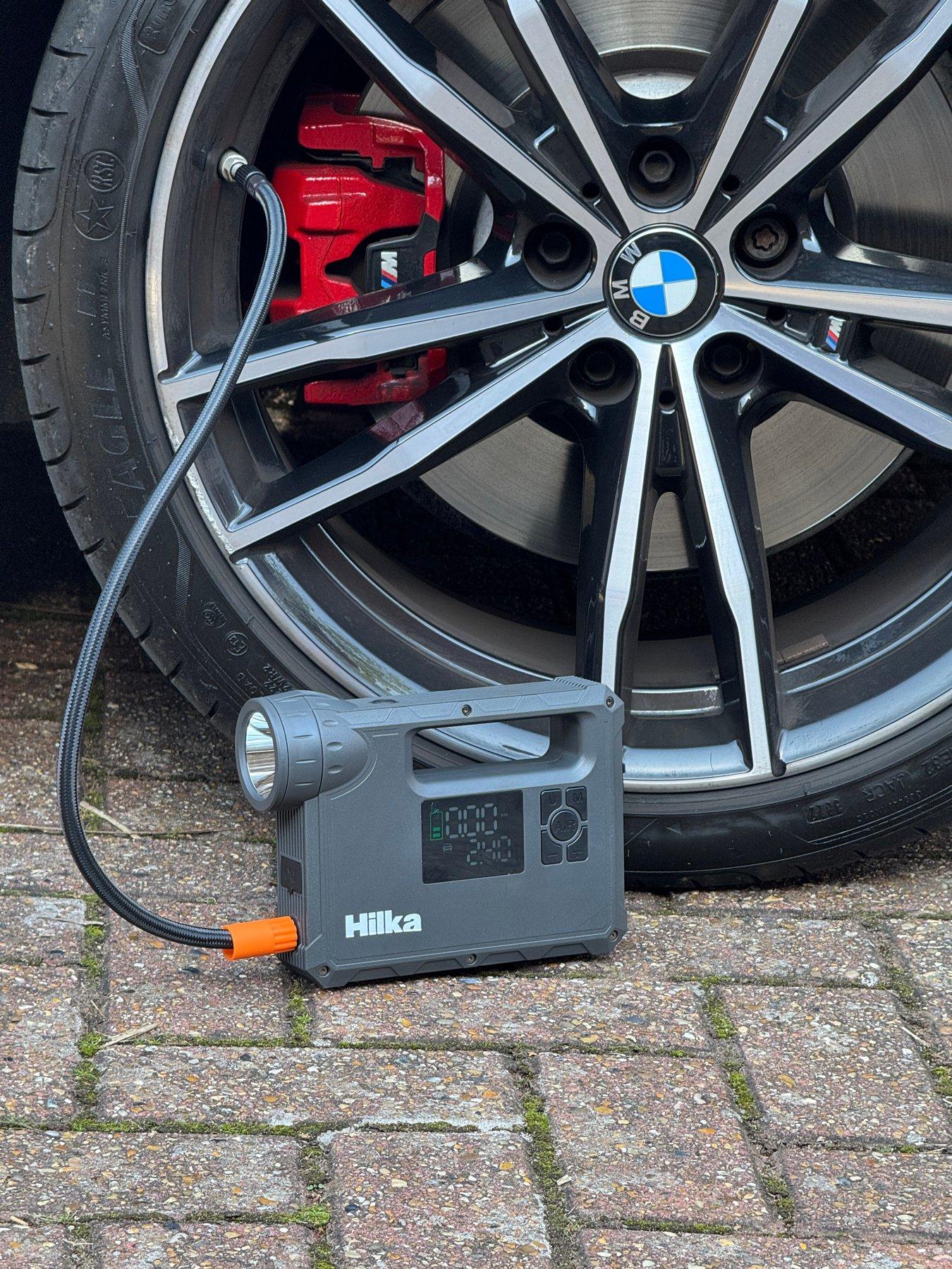 Image 5 of 7 of Hilka Tools 800 Amp Jump Starter, Tyre Inflator & Power Bank