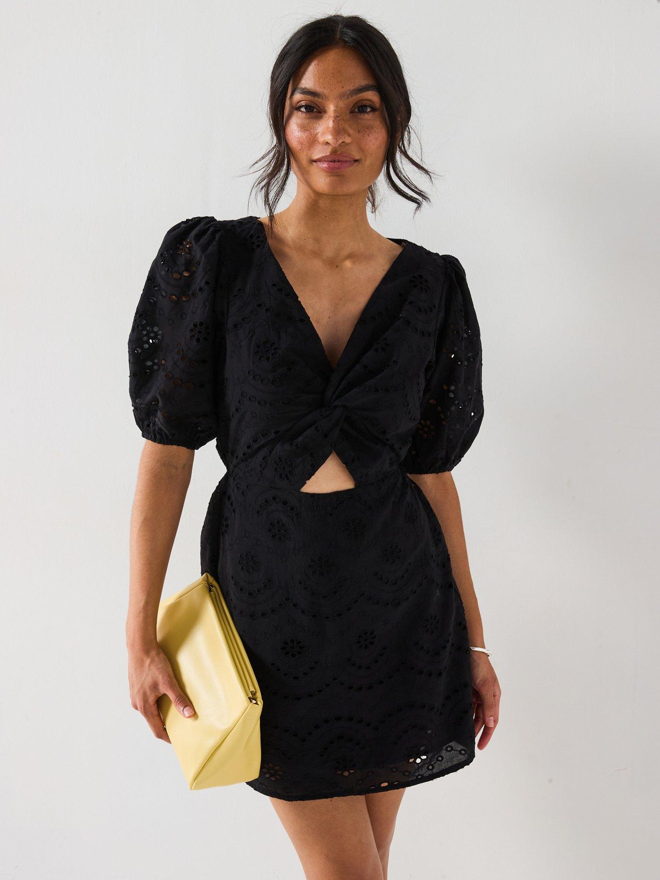 undefined Broderie Twist Front Mini - Black