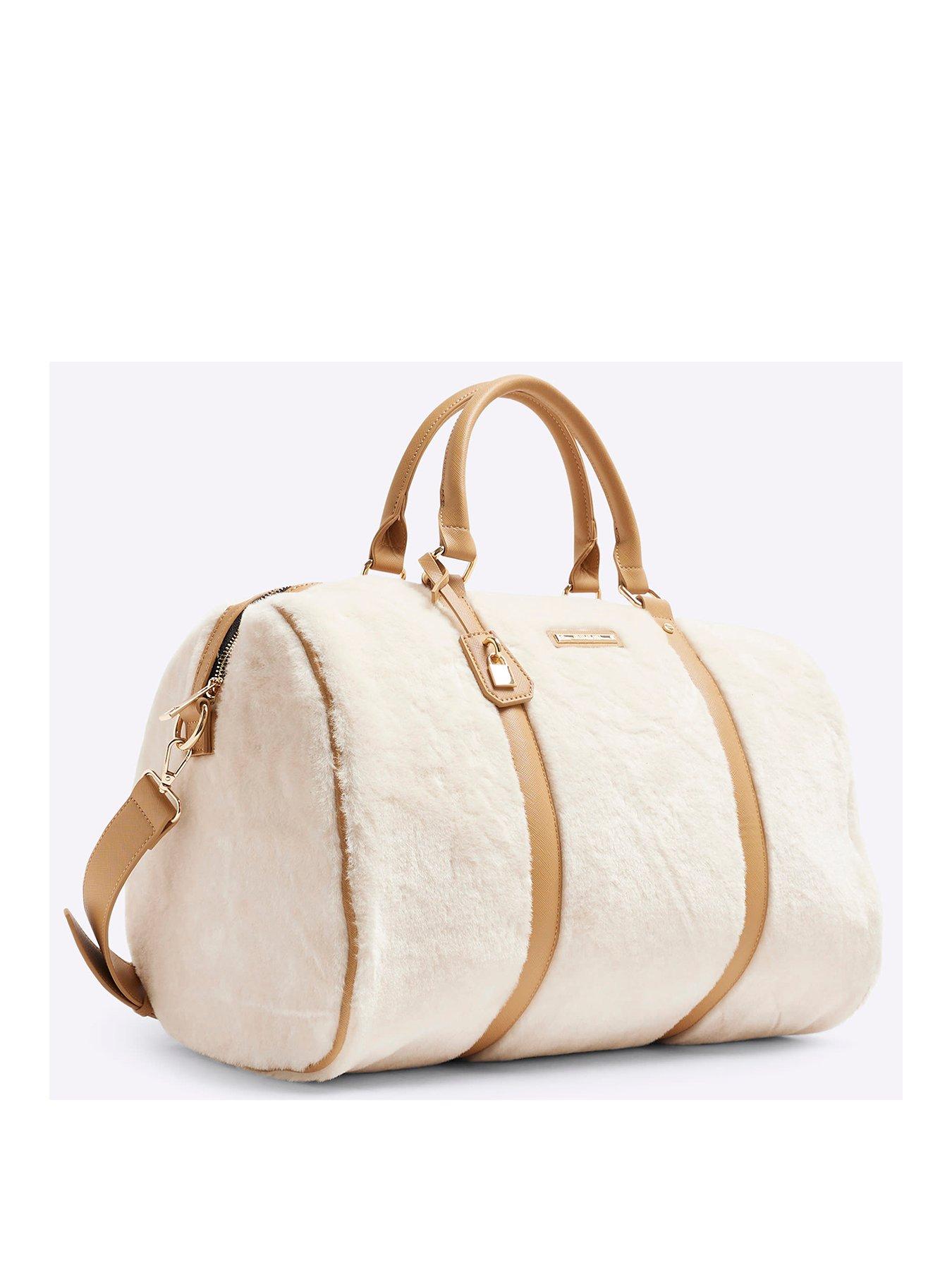 undefined 4049 Panelled Fur Lock Barrel Bag