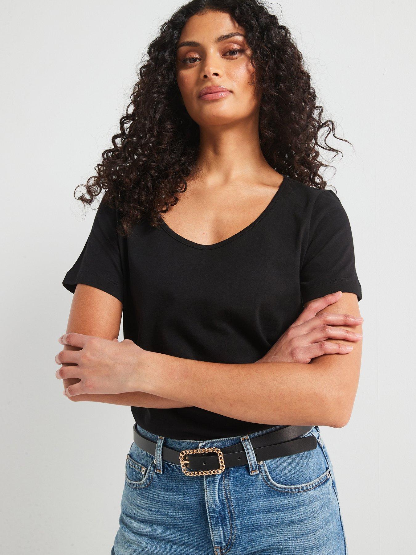 undefined The Essential Scoop Neck T-Shirt - Black