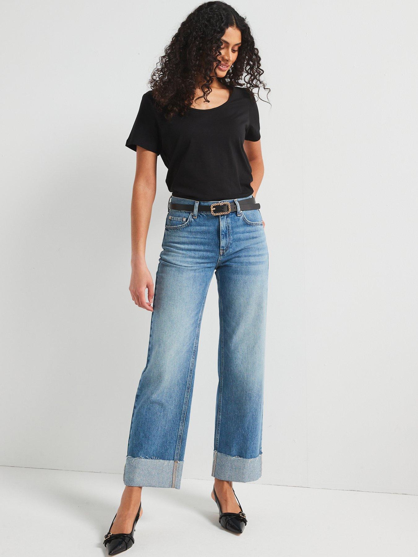 Image 3 of 6 of V by Very The Essential Scoop Neck T-Shirt - Black