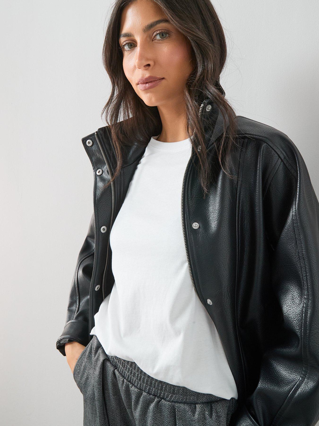 Image 6 of 7 of The Very Collection Womens Crew Neck Cotton T-Shirt - White