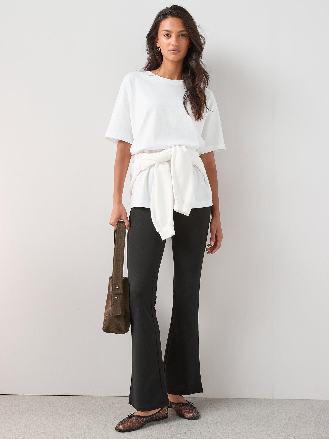 Image 3 of 6 of The Very Collection Crew Neck Oversized T-shirt - White