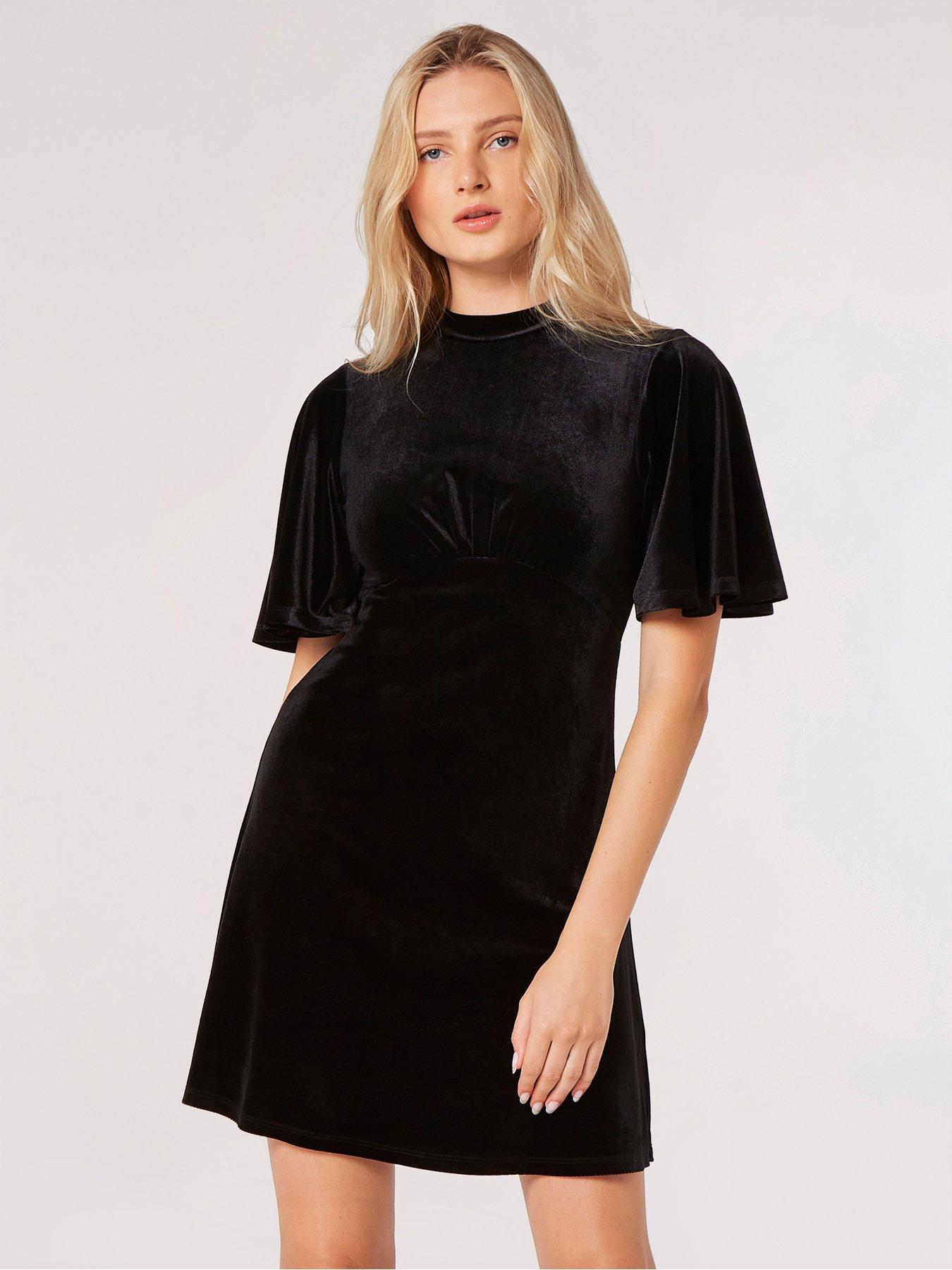 Casual Round Neck Fit and Flare Apricot Ruffle Sleeve Dress main image 0