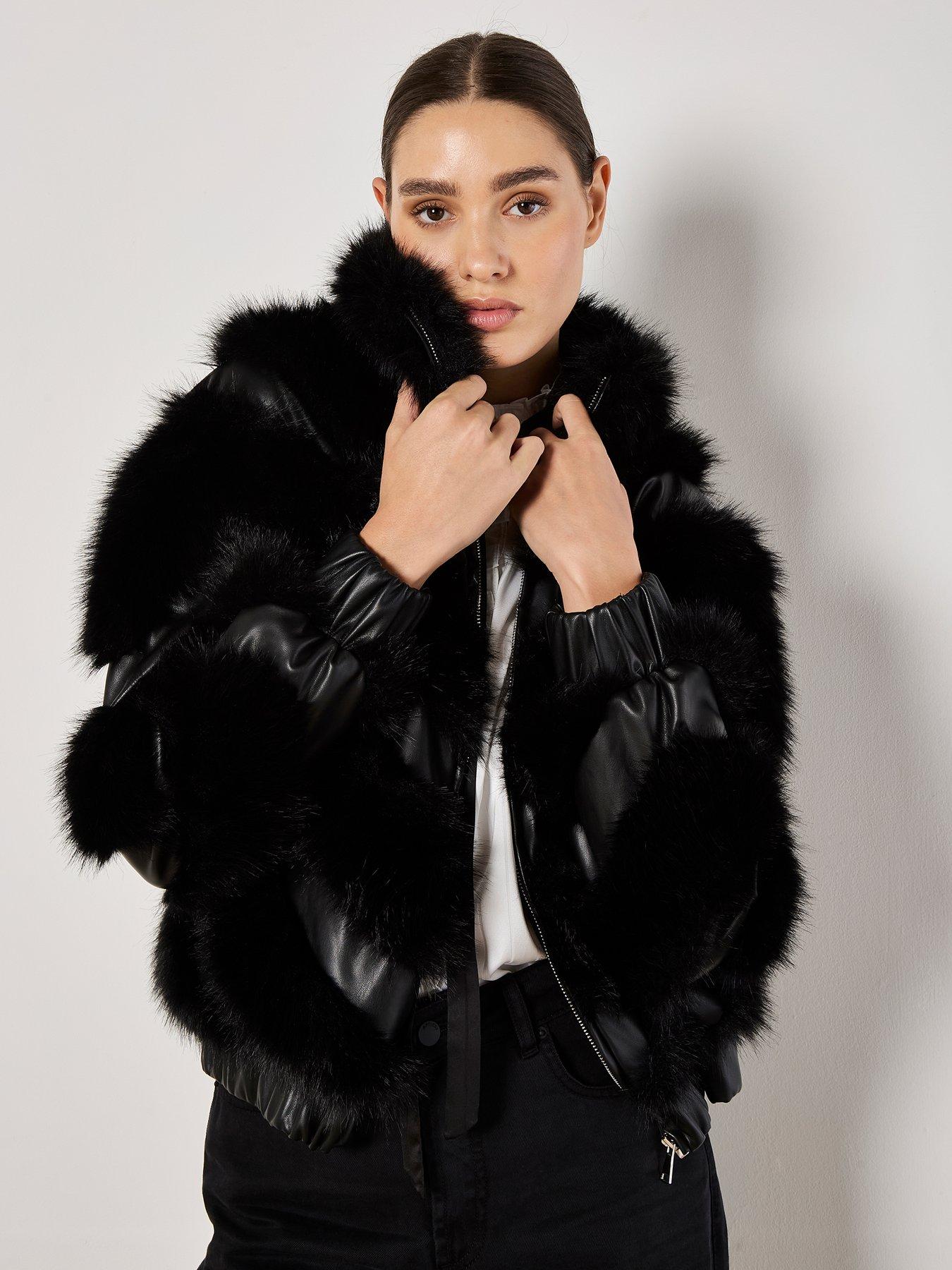 Apricot Cropped Fur Collar Leather Jacket