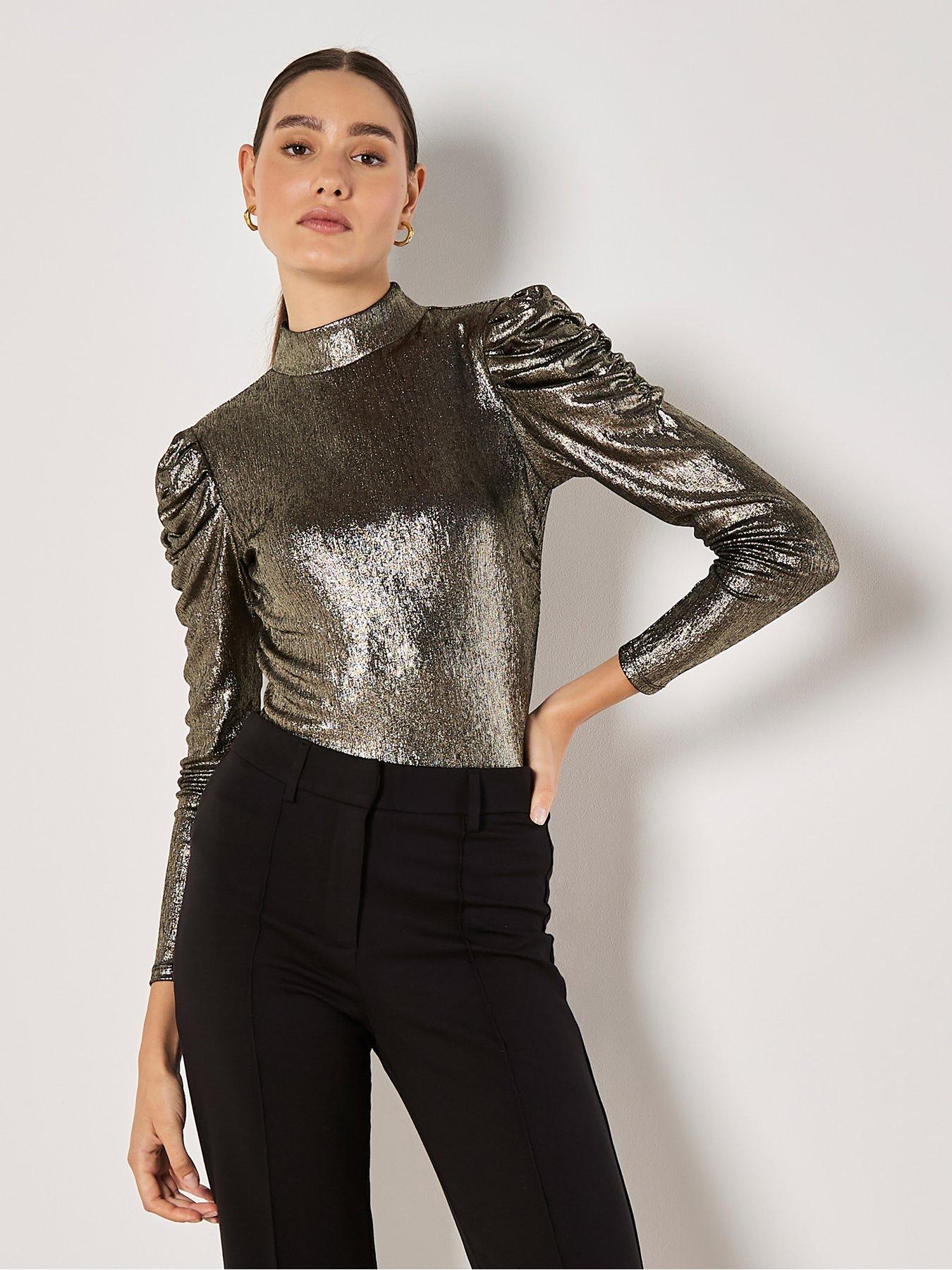 Exaggerated shoulder top new arrivals