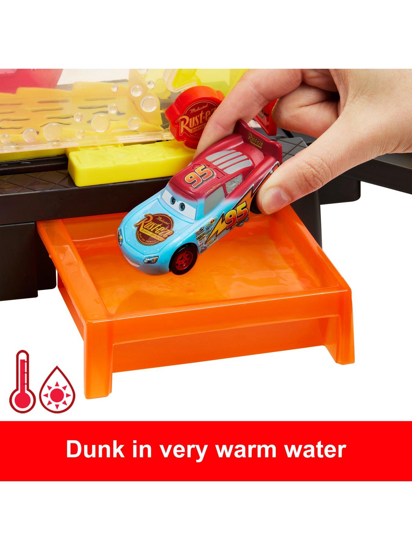 Disney Cars Colour Changers Lightning McQueen Car Wash Very