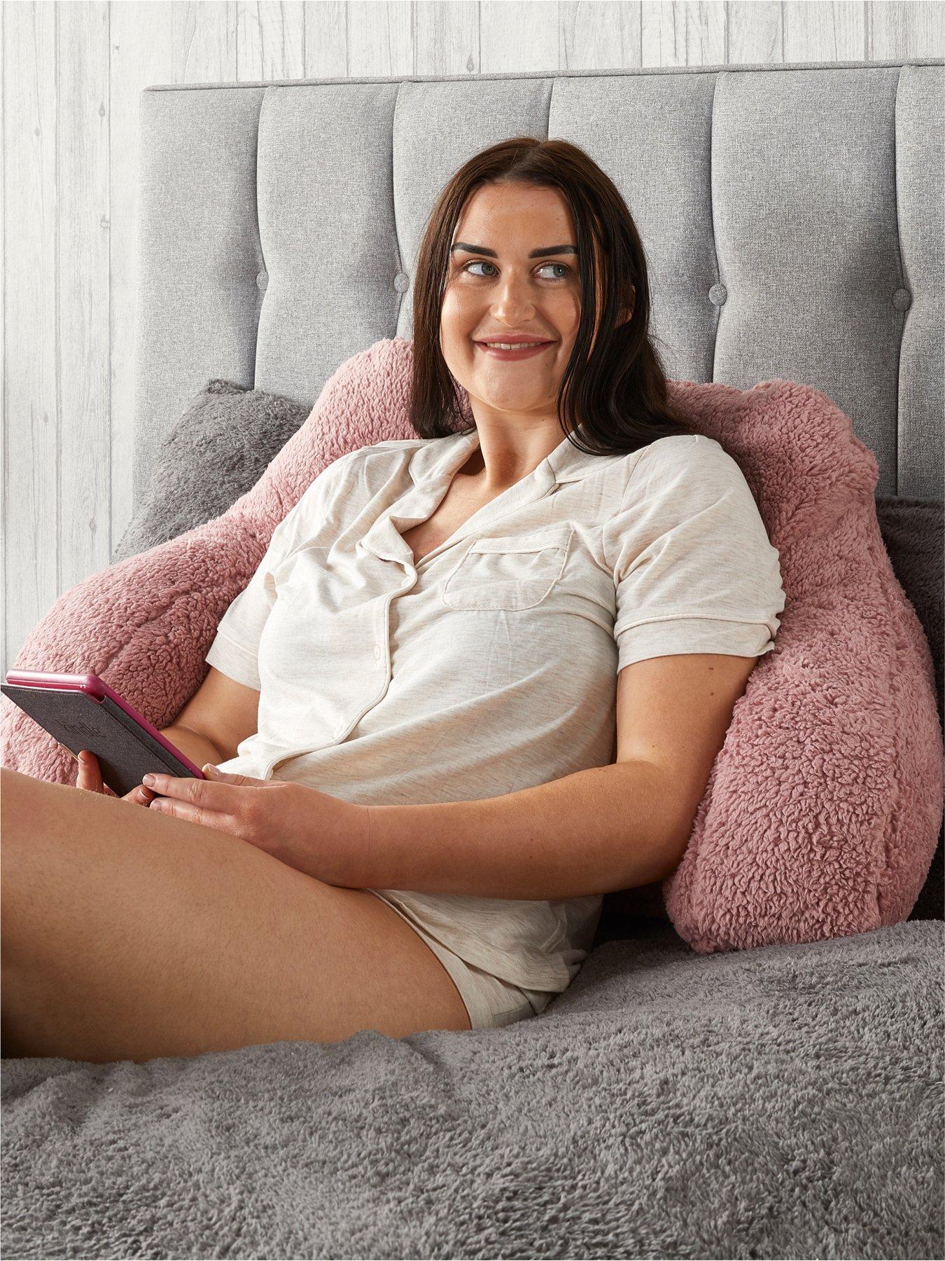 Image 4 of 4 of The Very Collection Fleece Cuddle Cushion - Pink