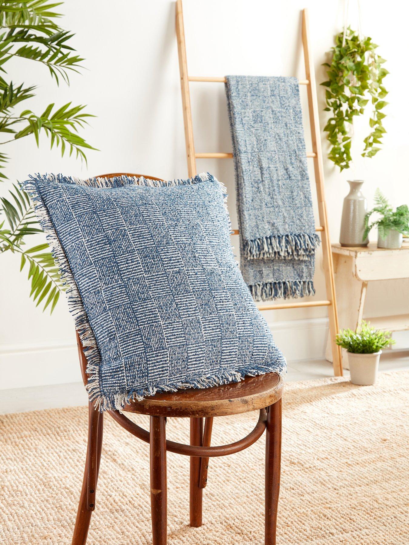 undefined Crosshatch Cushion