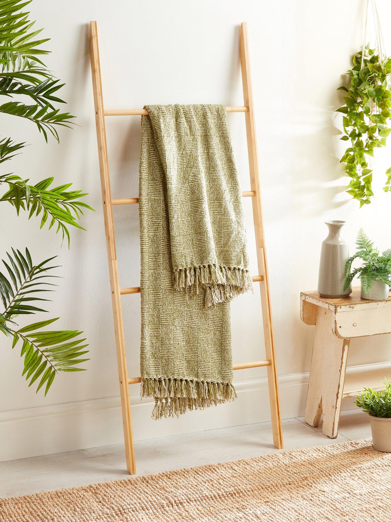 Very Home Crosshatch Throw