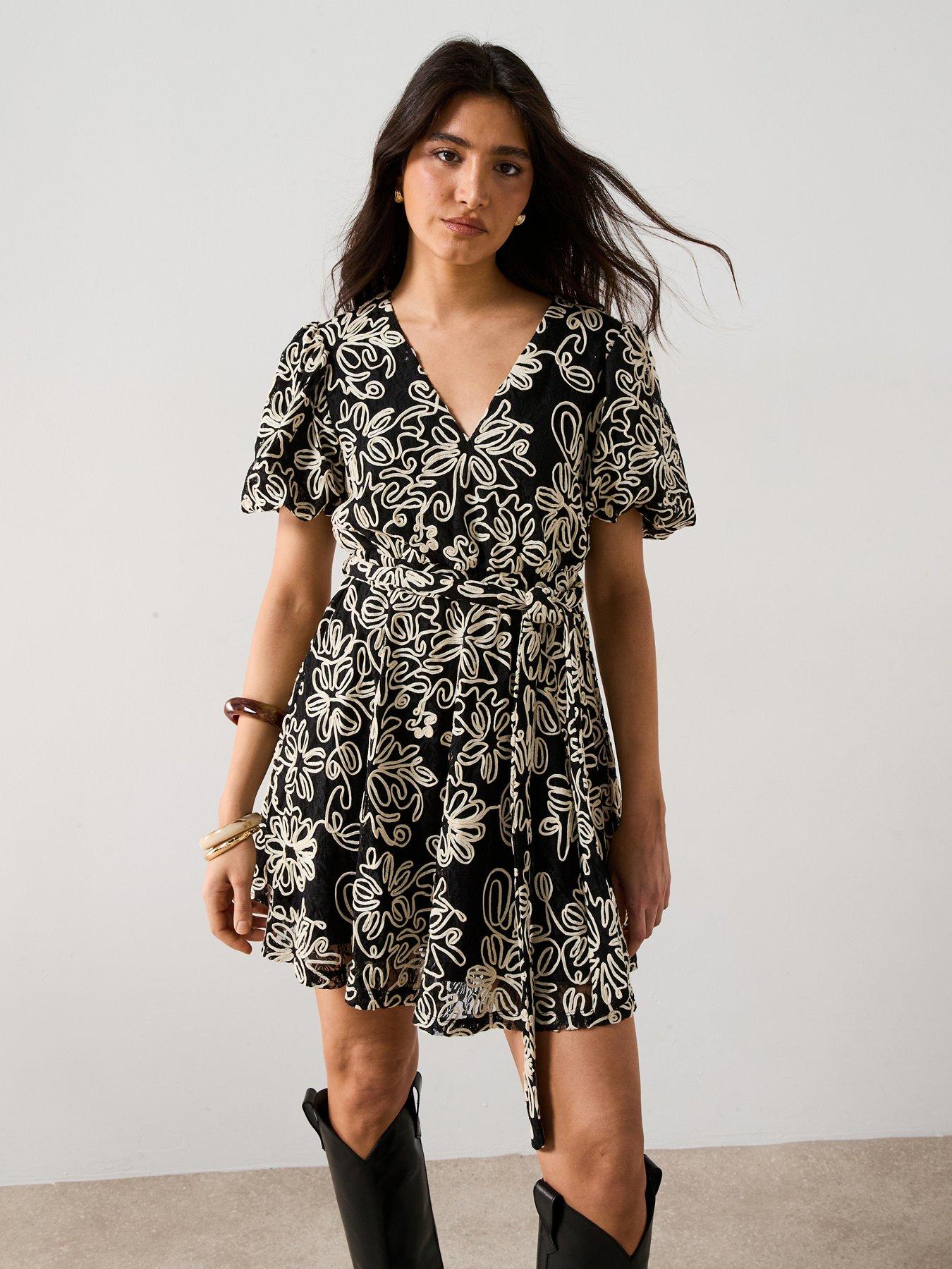 chinese dress ladies Ruffle V-Neck Lace Mini Dress